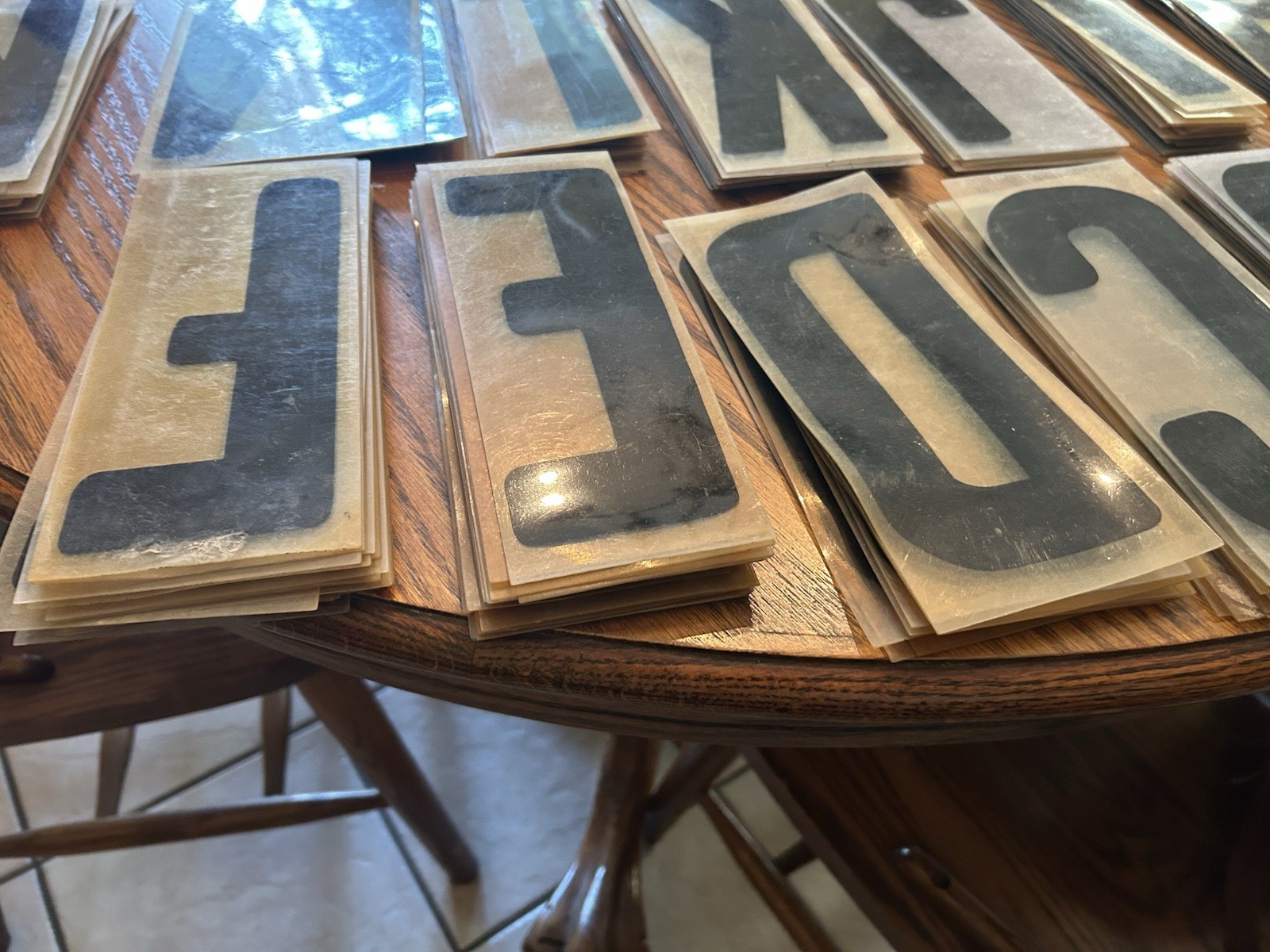 290 Plastic Sign Letters 8.75&Prime; used
