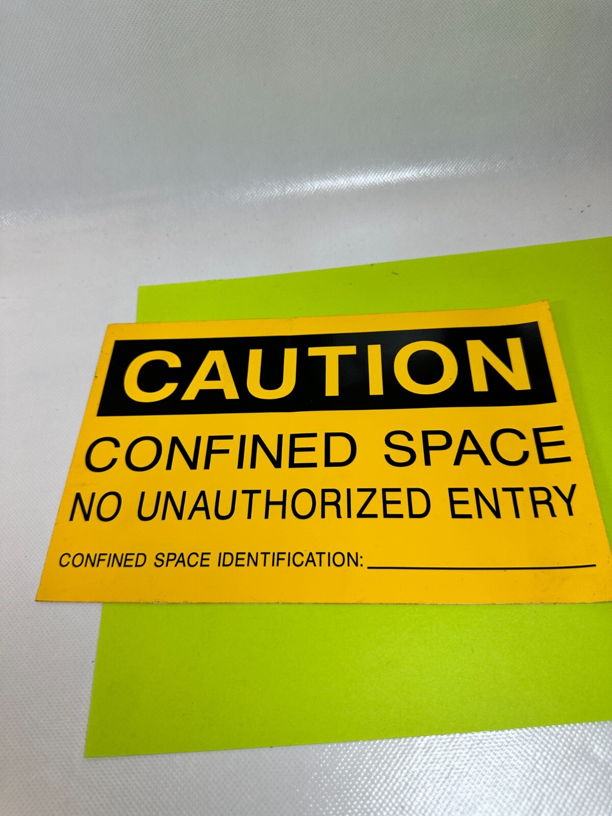 4pcs. Safety Sign « Caution Confined Space » Yellow ADHESIVE BACK 5-1/2&Prime; x 8-1/2&Prime;