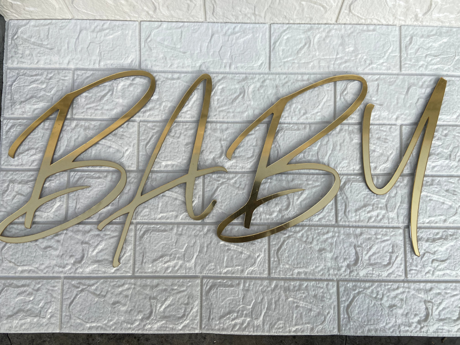 Custom 3D Acrylic Salon Sign: Mirror, Matte, Glossy Letters