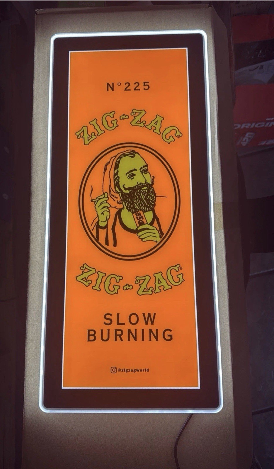 New Zig Zag Slow Burning Papers Laser Cut LED Neon Light Up Wall Bar Sign