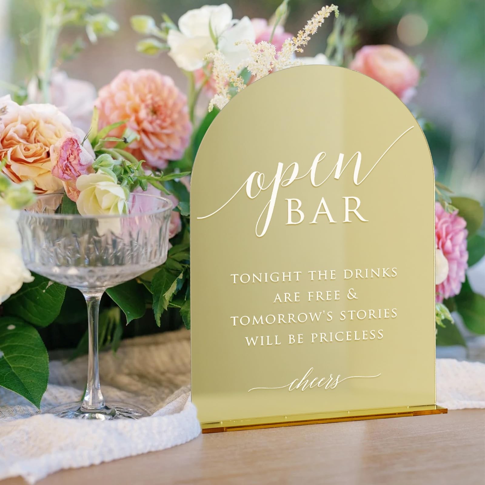 Blank Arch Acrylic Signs 5-Pack, 8×10 Inch, Gold Mirror, Stands, DIY, Wedding