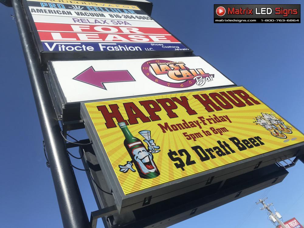 LED Sign Outdoor Full Color One Sided LED Programmable Message Digital Sign P6