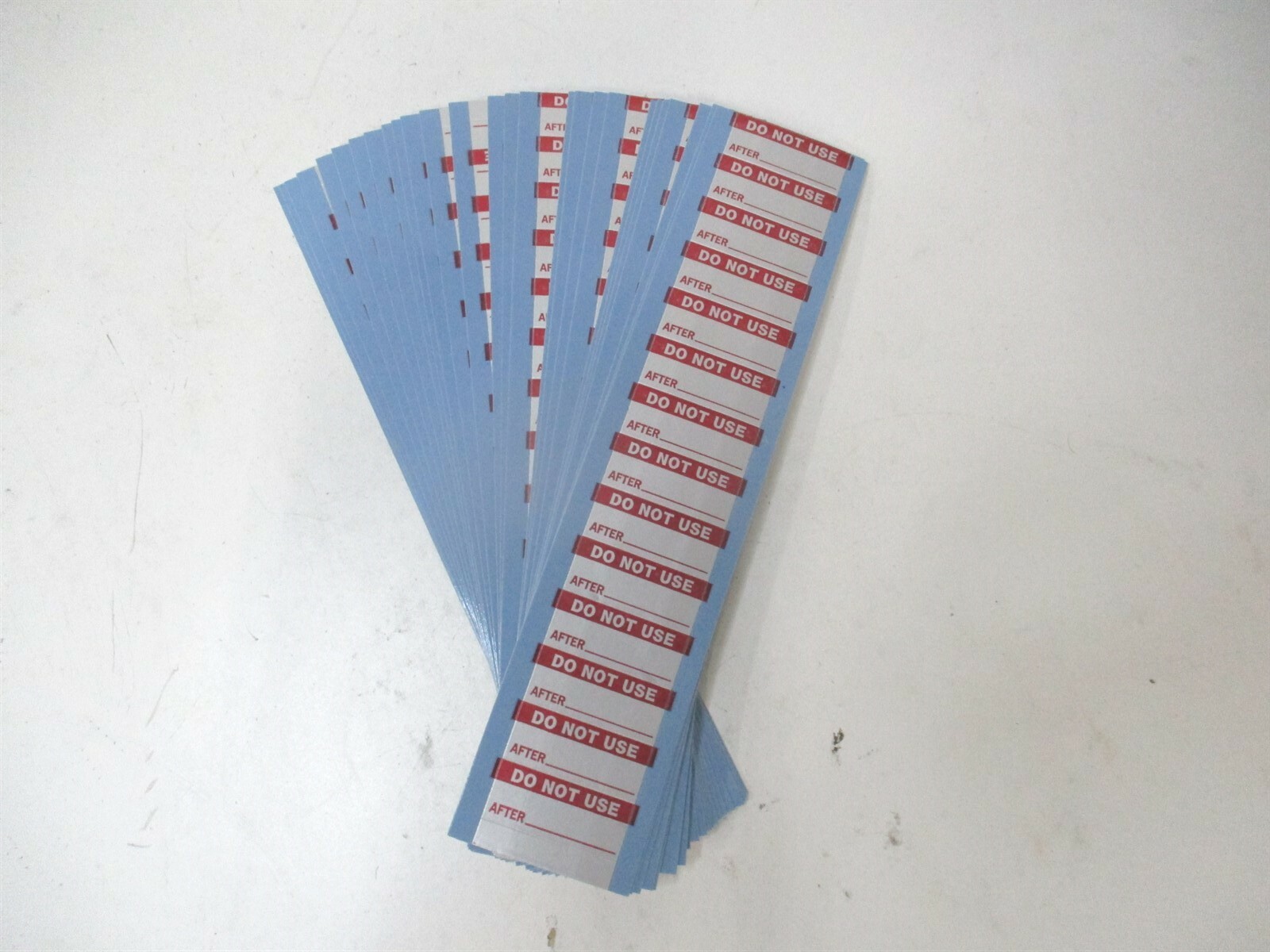 Brady (WOAF-18) 5/8&Prime; x 1-1/2&Prime; Do Not Use Red/White Maintenance Label – Lot of 26