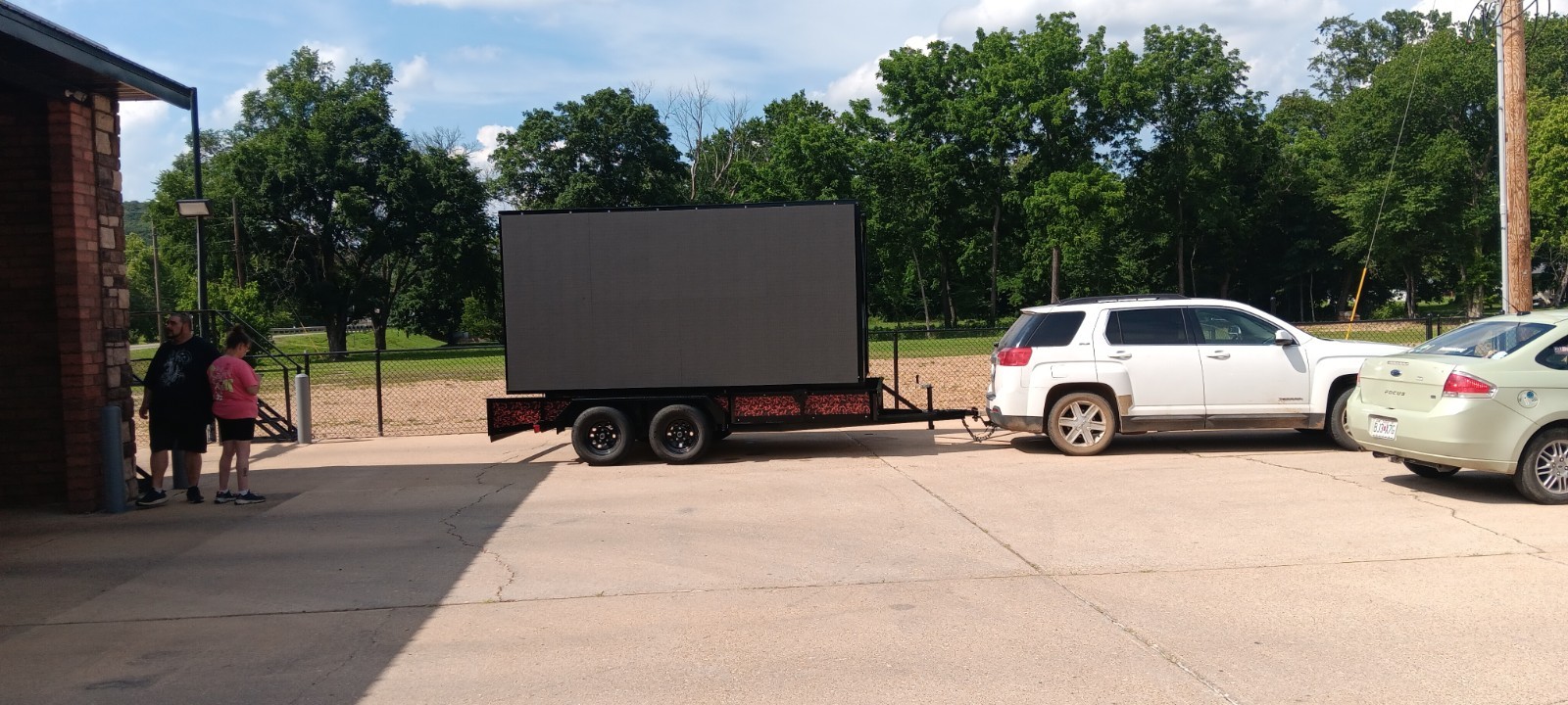 Custom Portable Double-Sided LED Video Trailer – 12&rsquo;6&Prime; x 6&rsquo;3&Prime;