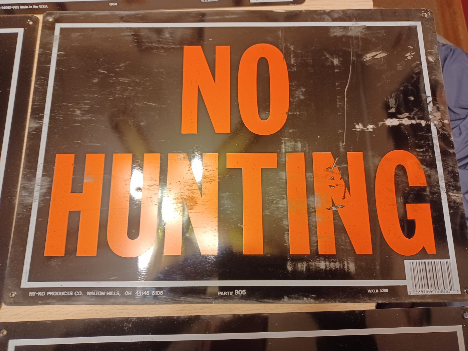 Lot of 13 HY-KO Products  »NO HUNTING/TRESPASSING Metal(10) & Plastic Signs(3)