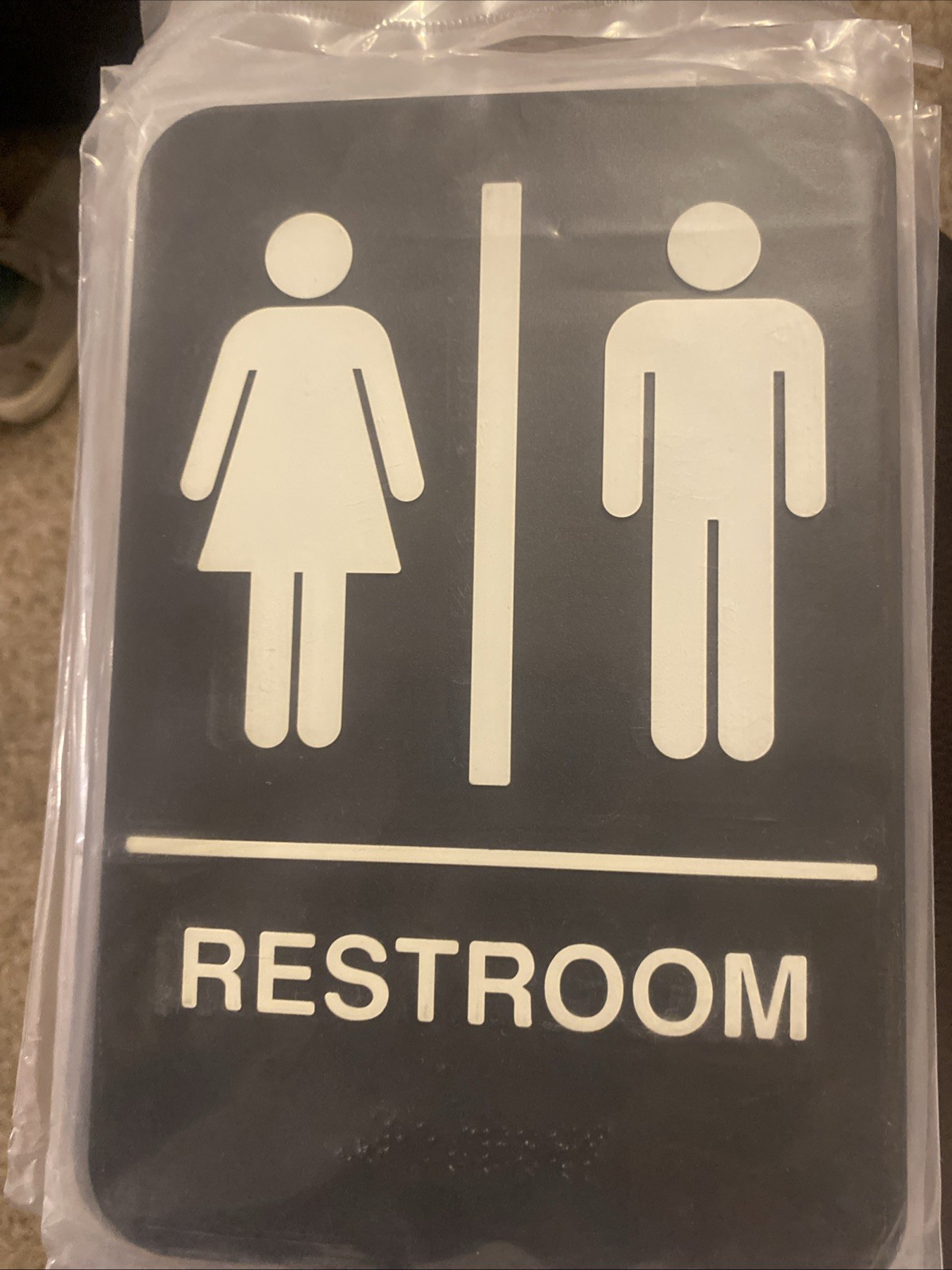 Mens/Womens bathroom sign 9×6 With Braille (S17)￼