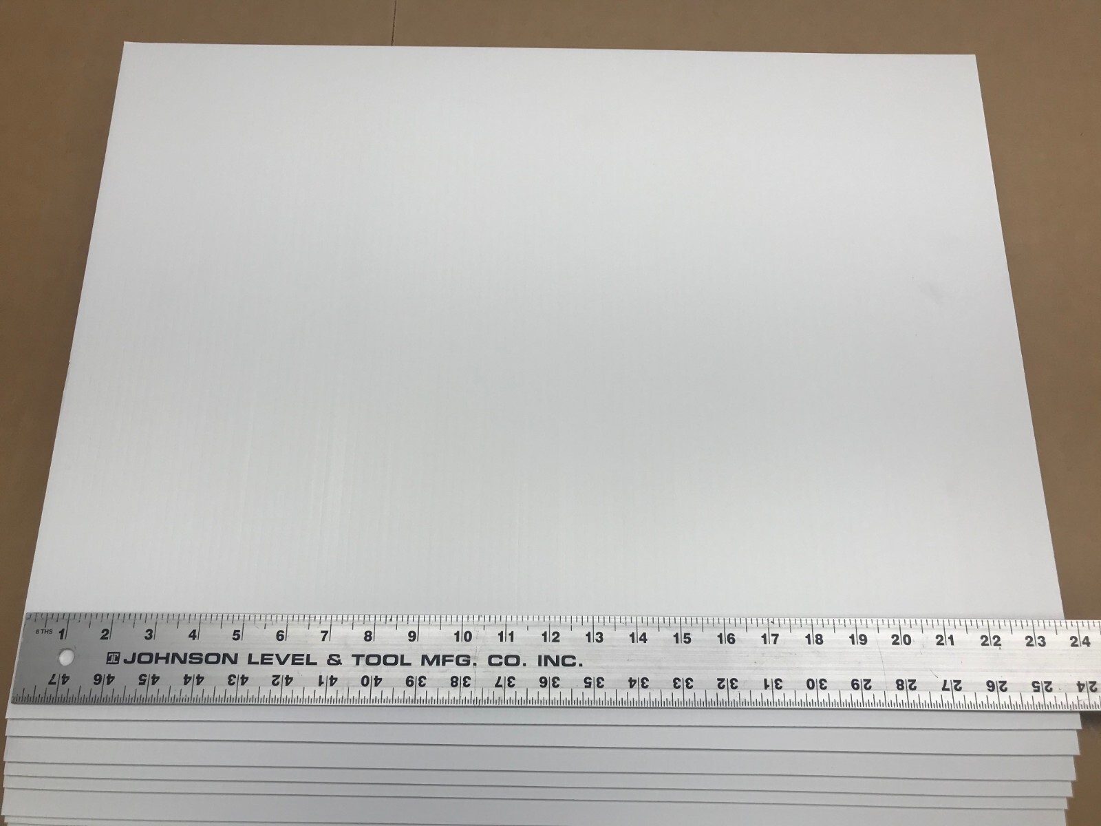 30 Pack White Signs 18&Prime; x 24&Prime; x 4 mm Corrugated Plastic, Write Your Own Messages