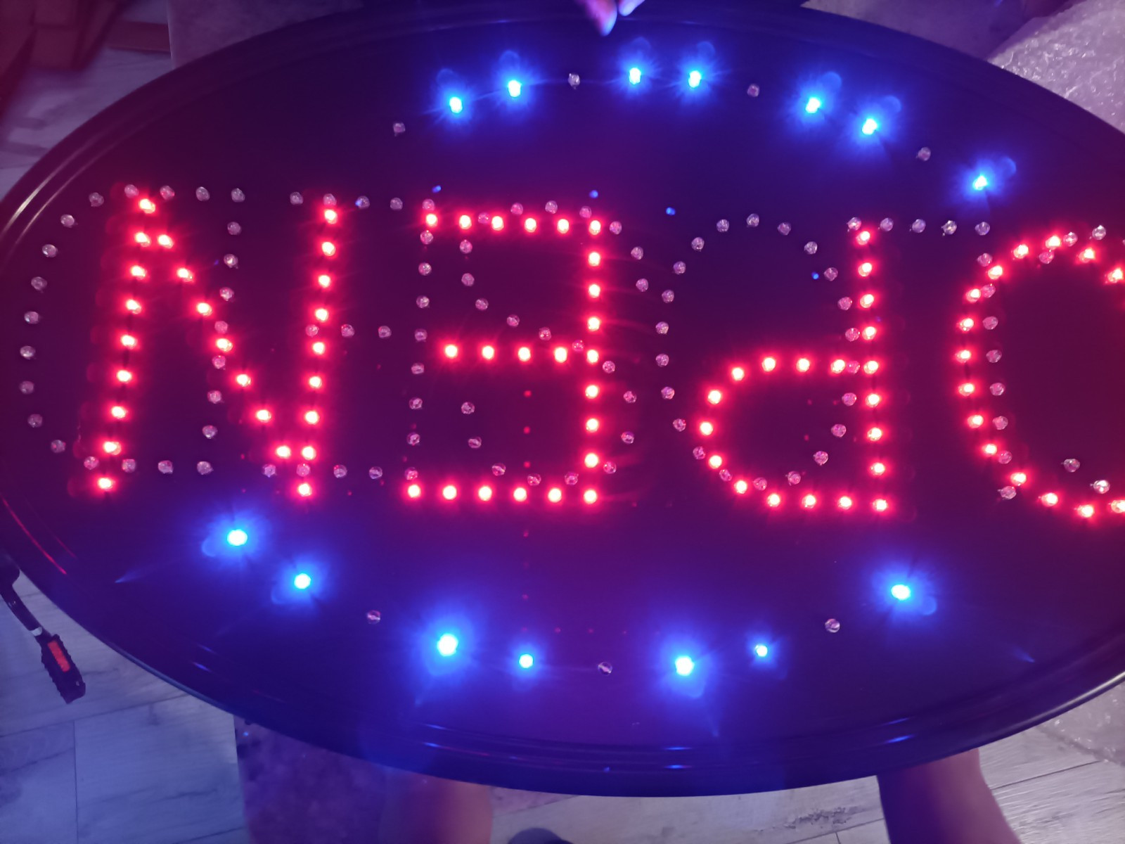 CLOSED OPEN LED SIGN, Jumbo 23&Prime; X 14&Prime; With Power Board. Missing Chain littlDamag