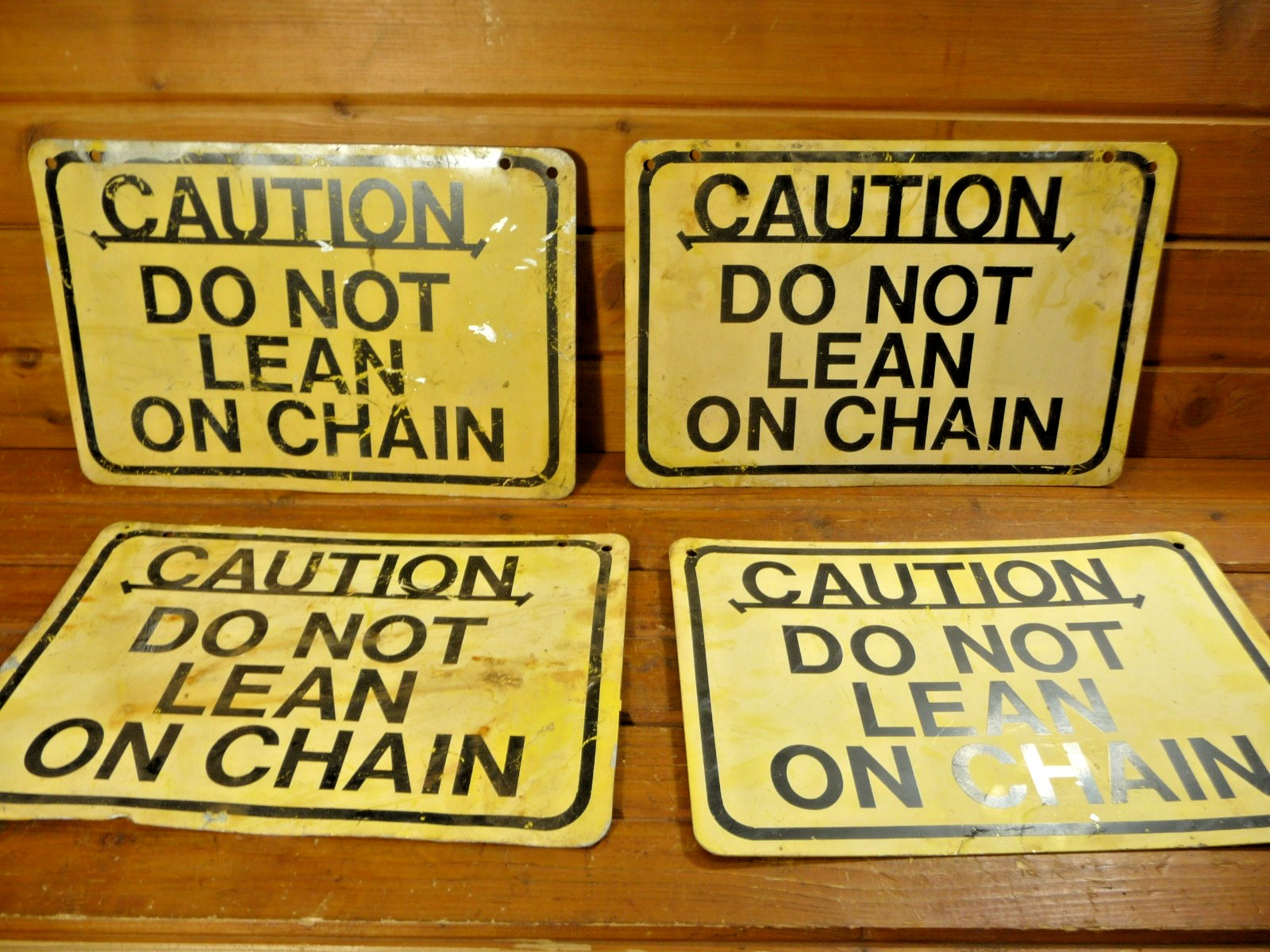 4 Vintage Caution Do Not Lean On Chain Metal Sign Yellow & Black Lot of 4