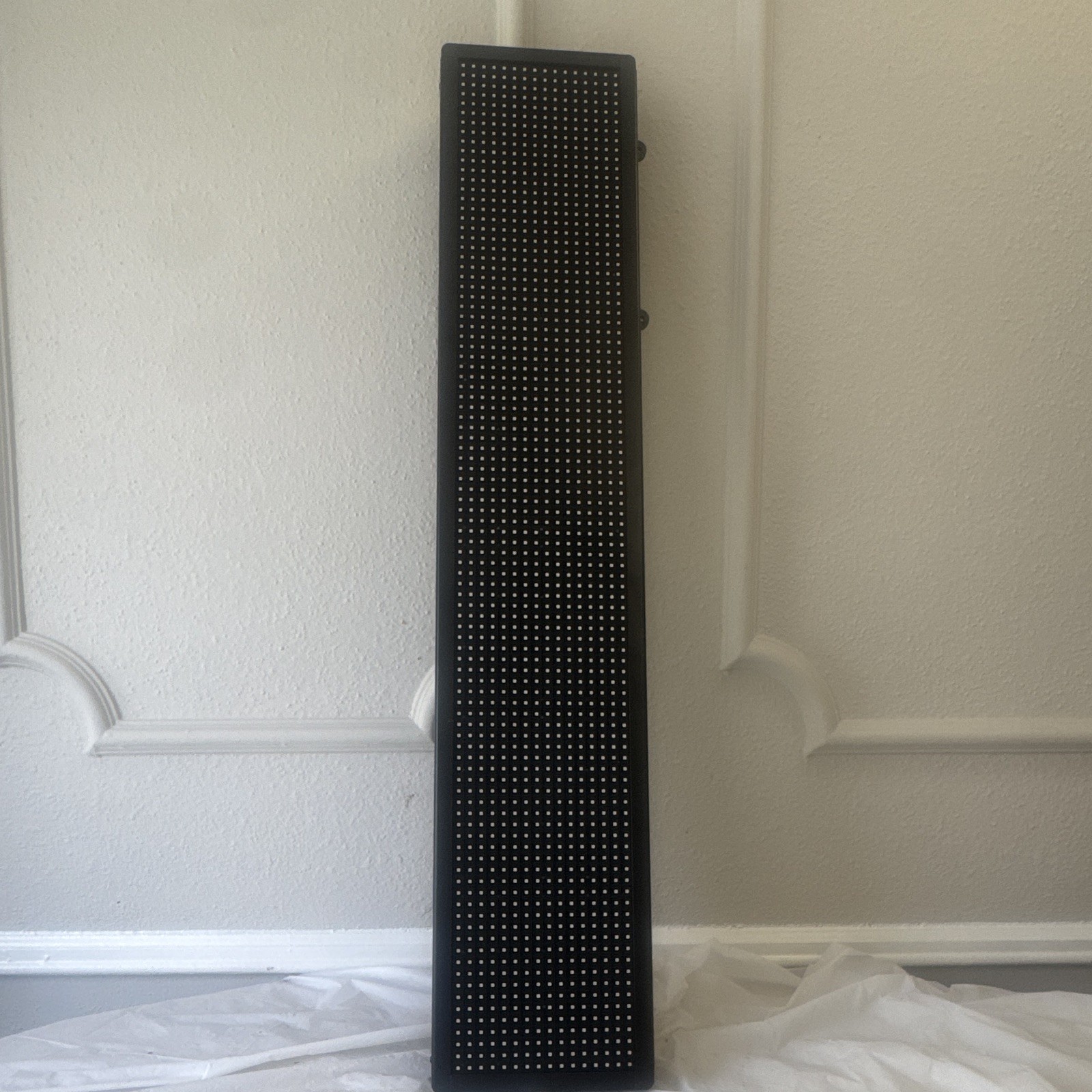 Untested LED light WYJ202206 Digital Display Scrolling Sign 8×40 Black USB LED