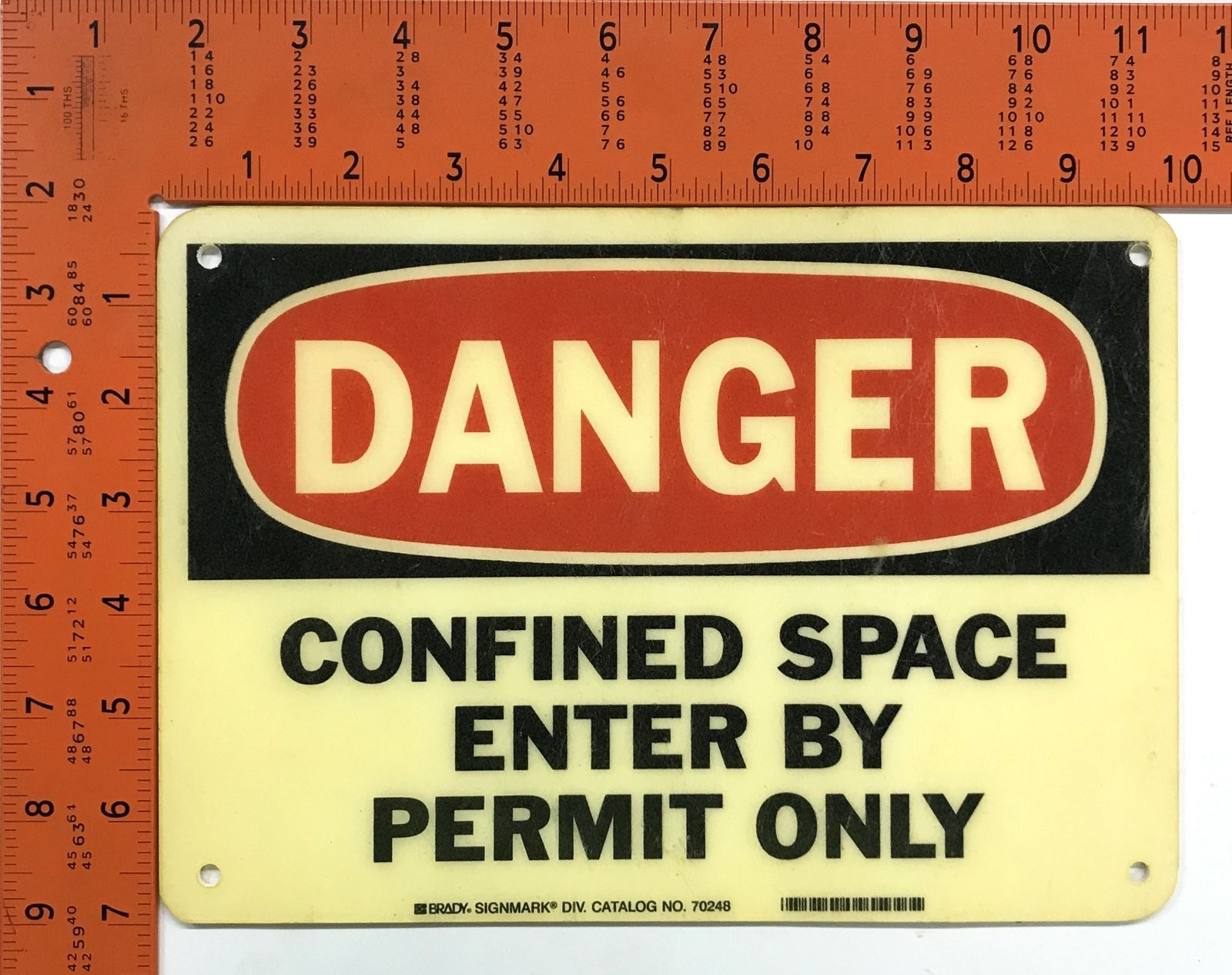 Brady Danger Confined Space Sign 70248 NOS