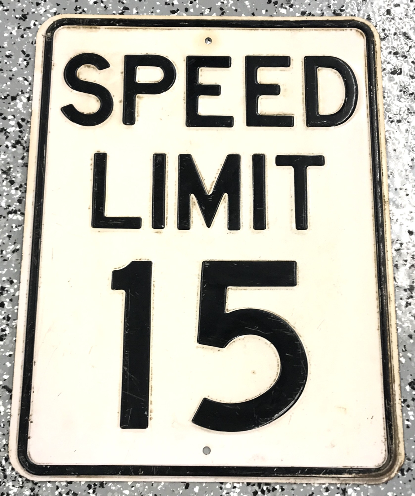 Unbranded Speed Limit 15 Steel Sign 24&Prime; x 18&Prime; x 2&Prime; USED