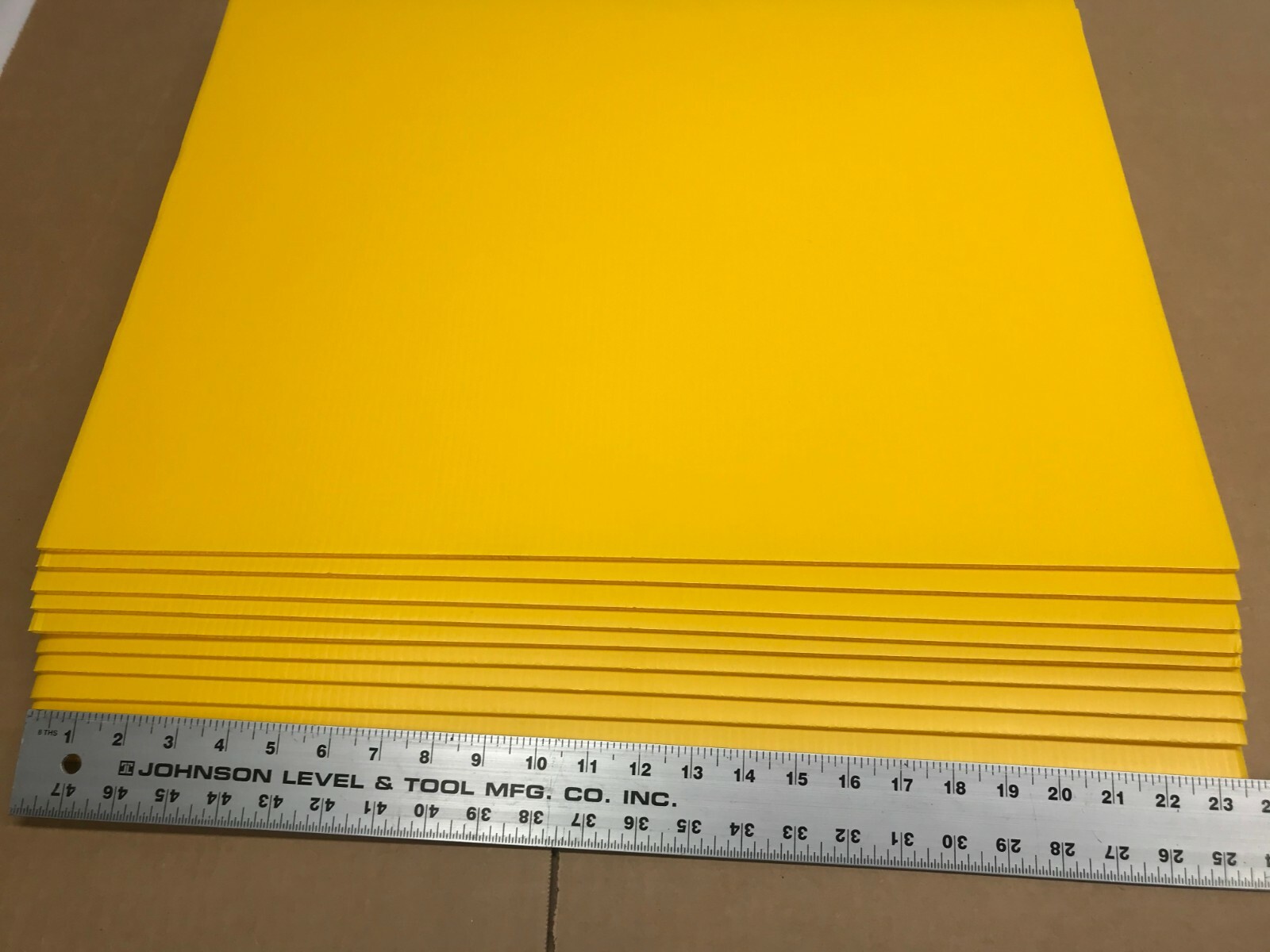 Pack of 50 Signs (Yellow) 18&Prime; x 24&Prime; x 4 mm Corrugated Plastic Signs, 50 Pieces