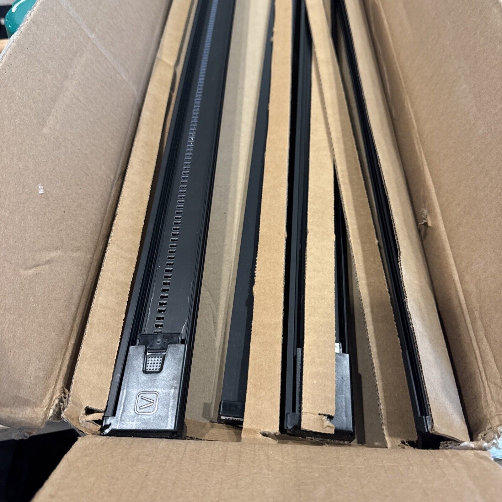 Vusion Group Digital Display Rail Set 48&Prime; *rails only* Pack of 40