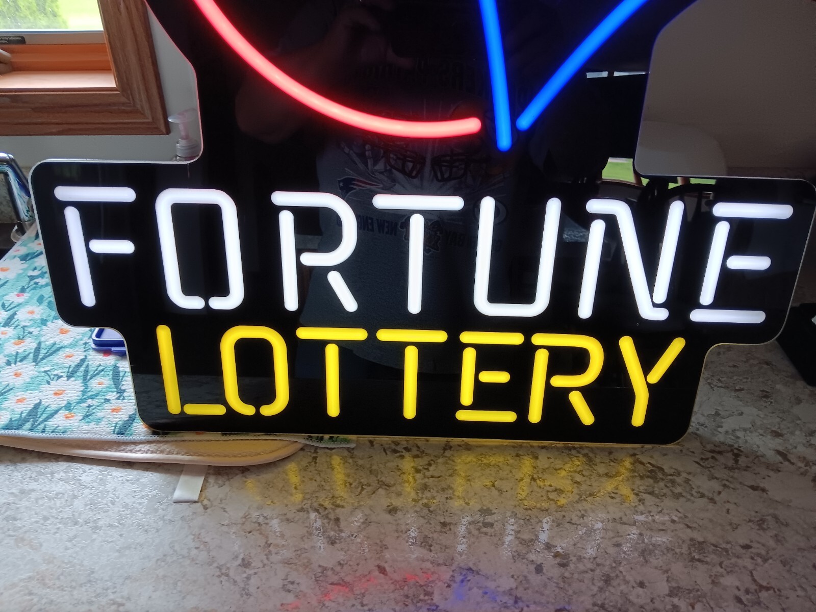FORTUNE LOTTERY LED SIGN MEASURES ABOUT 24&Prime; INCHES BY 24&Prime; BRAND NEW NO BOX