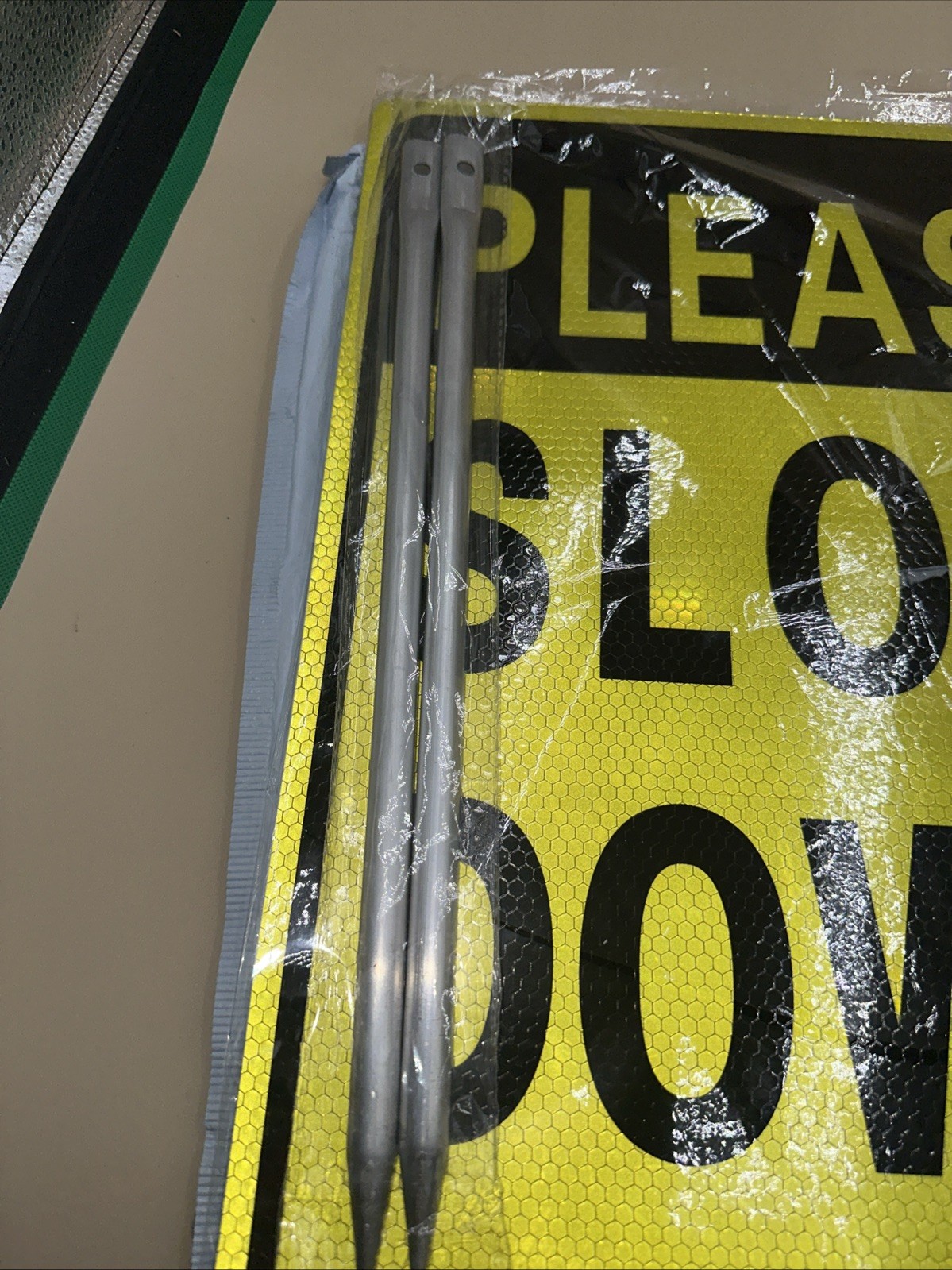 #N24-Kichwit Double Sided Aluminum Reflective Metal Sign with Stakes 11.8”x15.7”