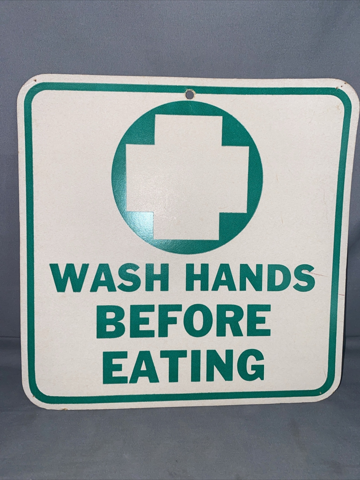 Wash Hands Before Eating Vintage Green & White Sign 10&Prime; Cardboard Material