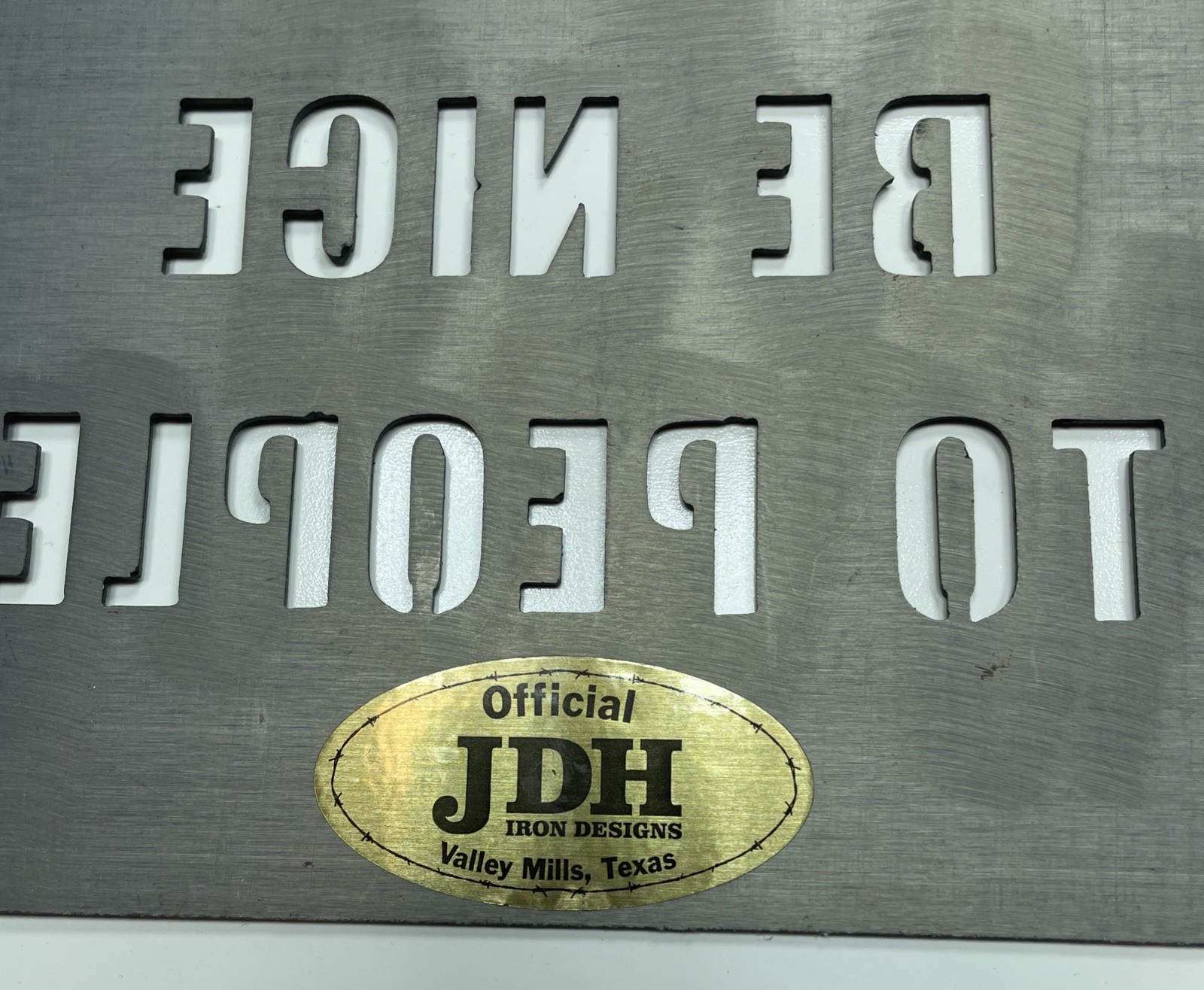 JDH Iron Designs Wall Sign « Work Hard and Be Nice To People » 13 X 9 In Steel USA