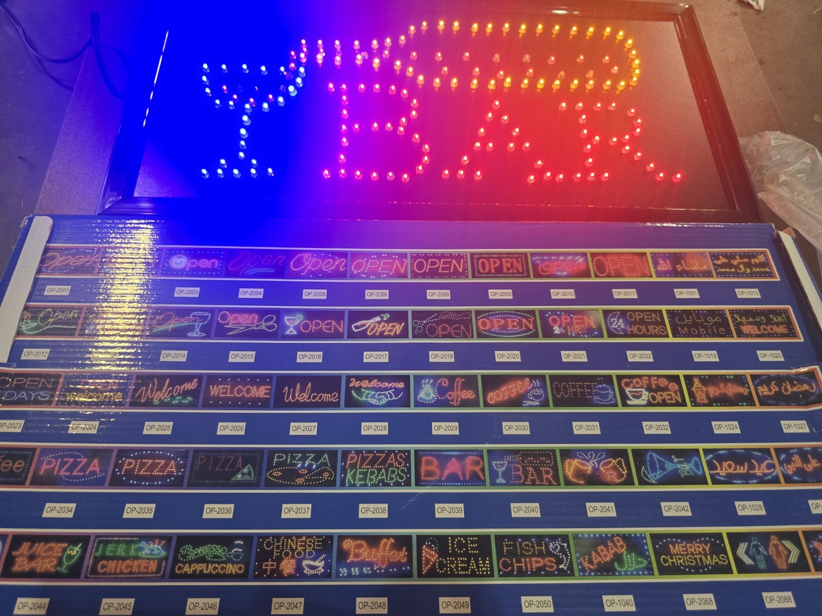LED Illuminated Open Business Hours Sign w/ Interchangeable Message Strips
