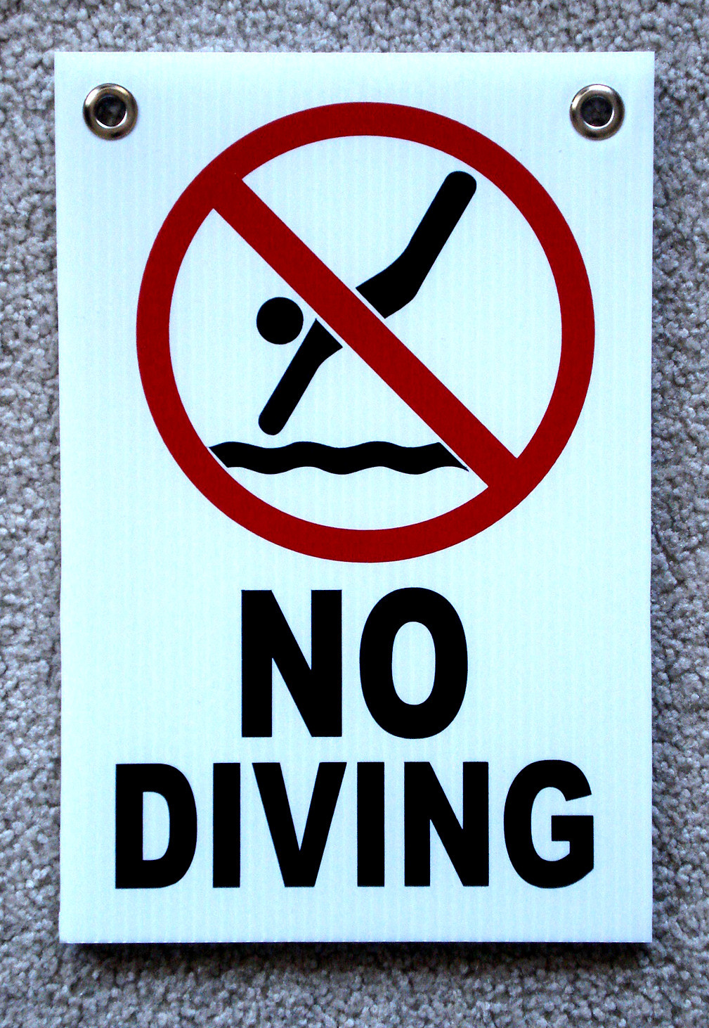 NO DIVING with Symbol 8&Prime; x12&Prime; Plastic Coroplast Sign with Grommets