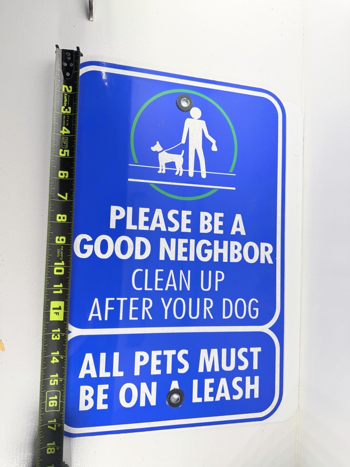 Please Be a Good Neighbor » dog cleanup sign Blue And White Aluminum. 12”x18”
