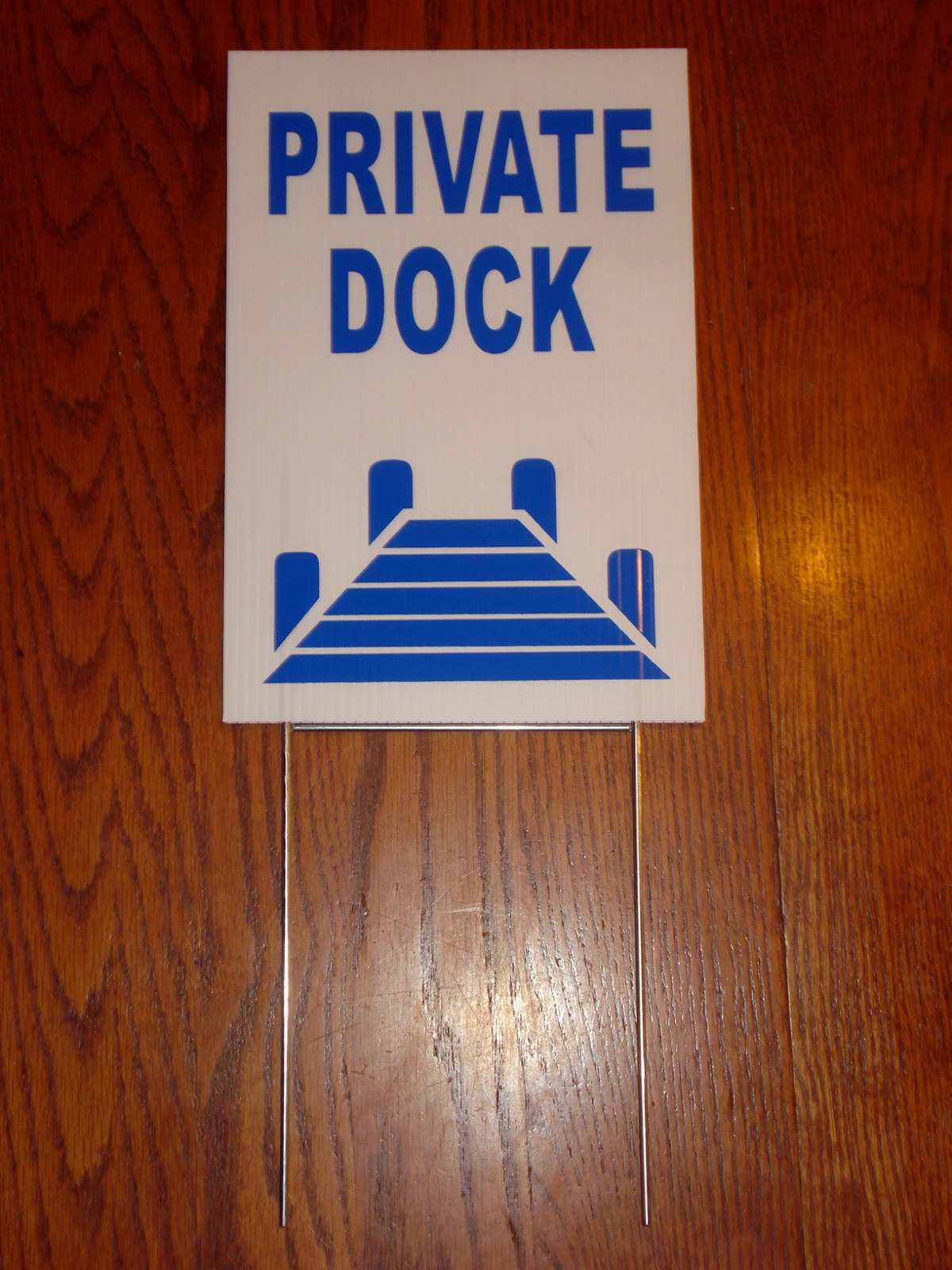 PRIVATE DOCK 8&Prime; x12&Prime; Plastic Coroplast Sign with Stake (Blue on White Boating