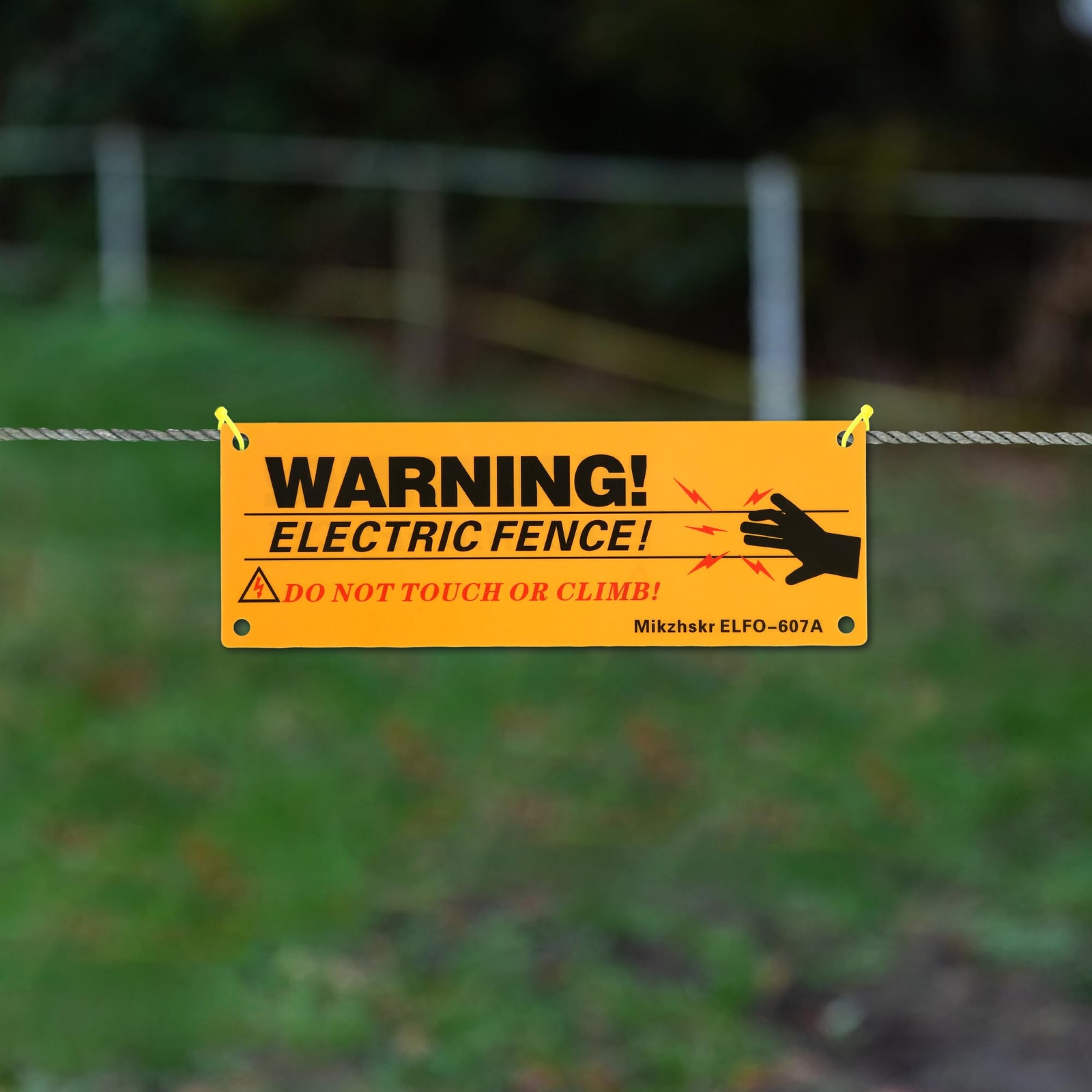10 Pcs Plastic Electric Fence Caution Warning Signs for Farm Home