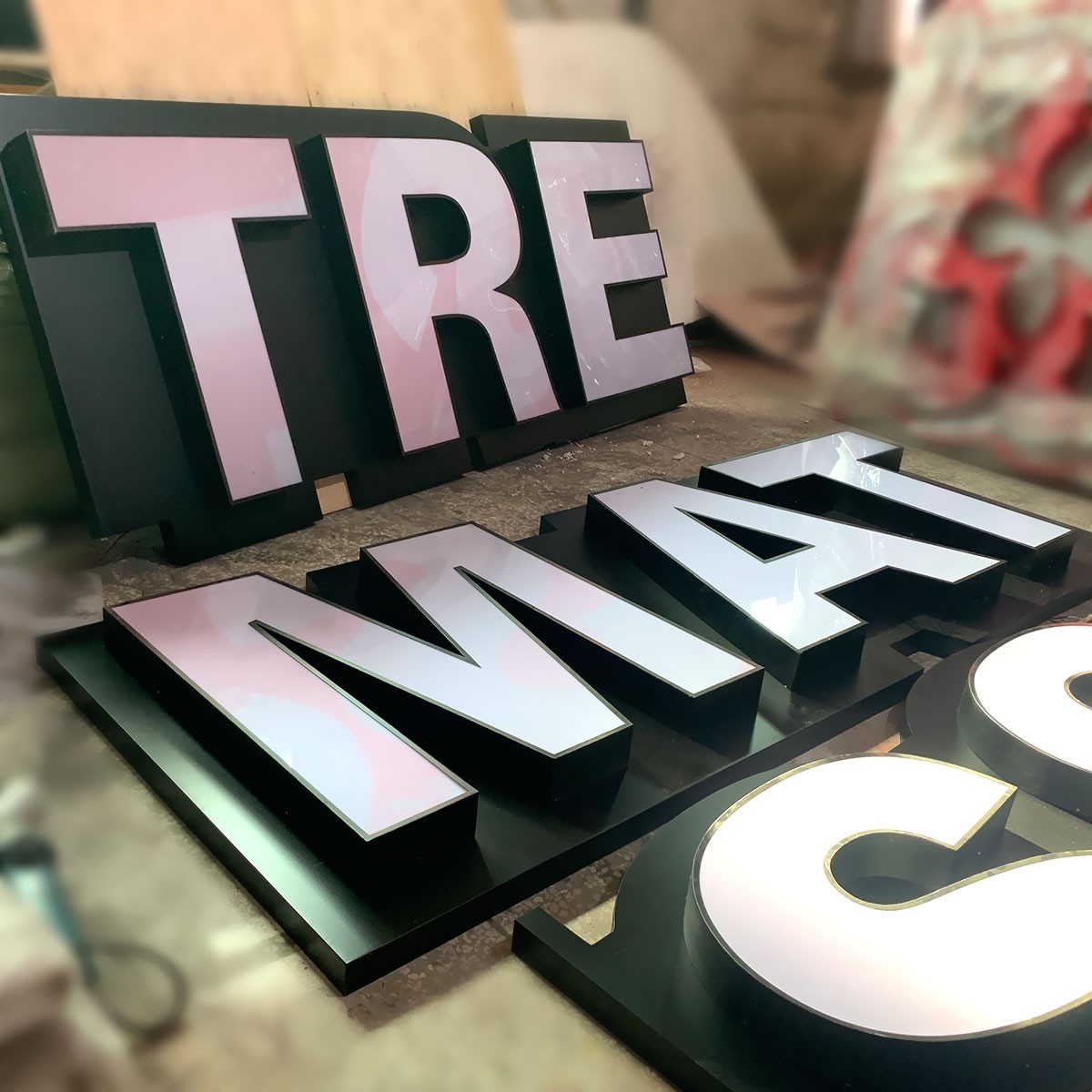 Custom shop business signs led outdoor light illuminated sign letters 3D logo