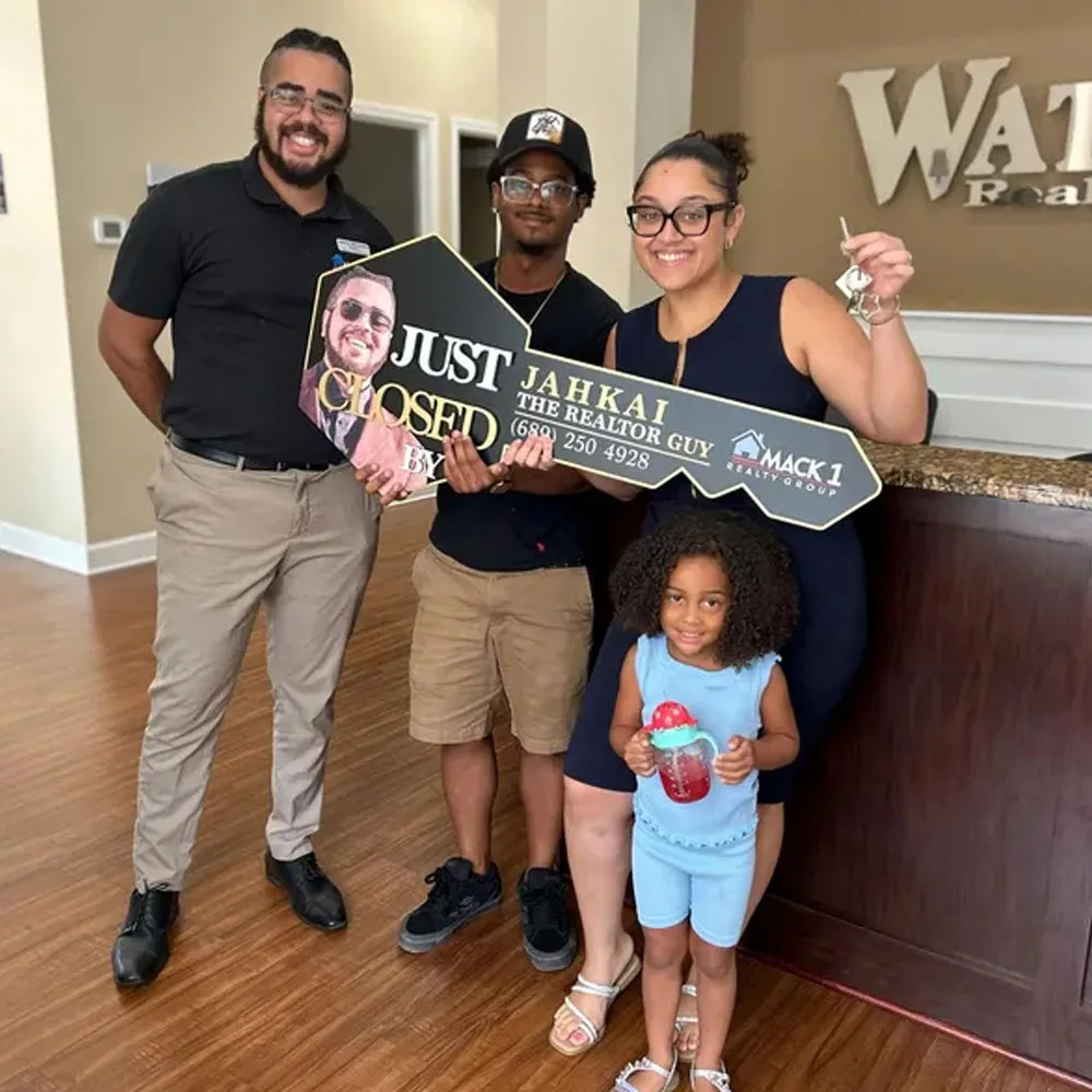 Custom Just Closed Sign with Photo 3D Key Sign Key Realtor Closed Sign