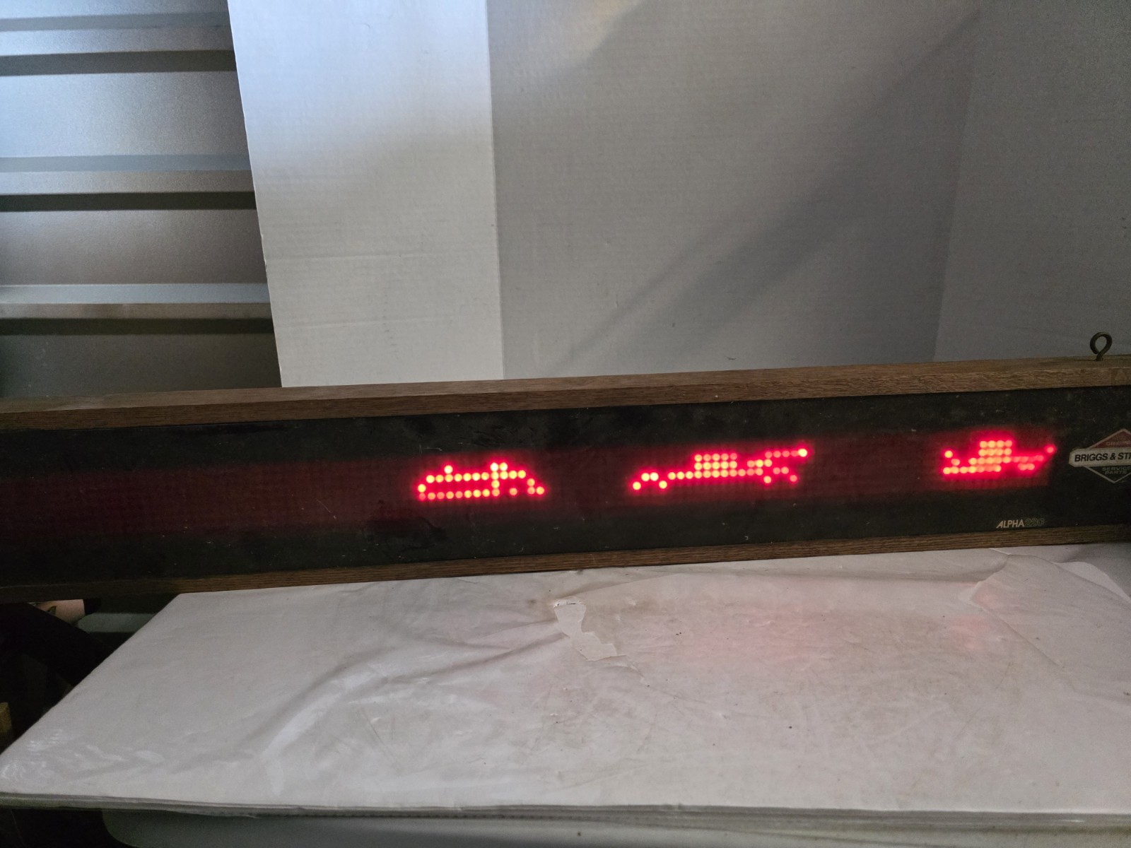 1984 Adaptive Micro Systems Alpha 220 Message Display Sign Digital Scrolling 46&Prime;