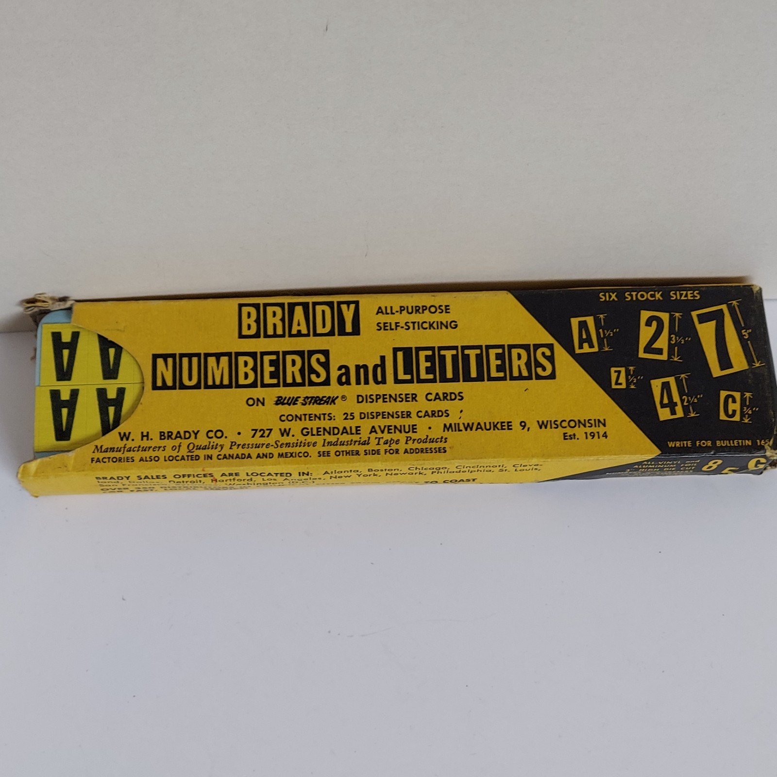 vintage Brady letters and numbers black on yelloe .75&Prime; y75 b-500