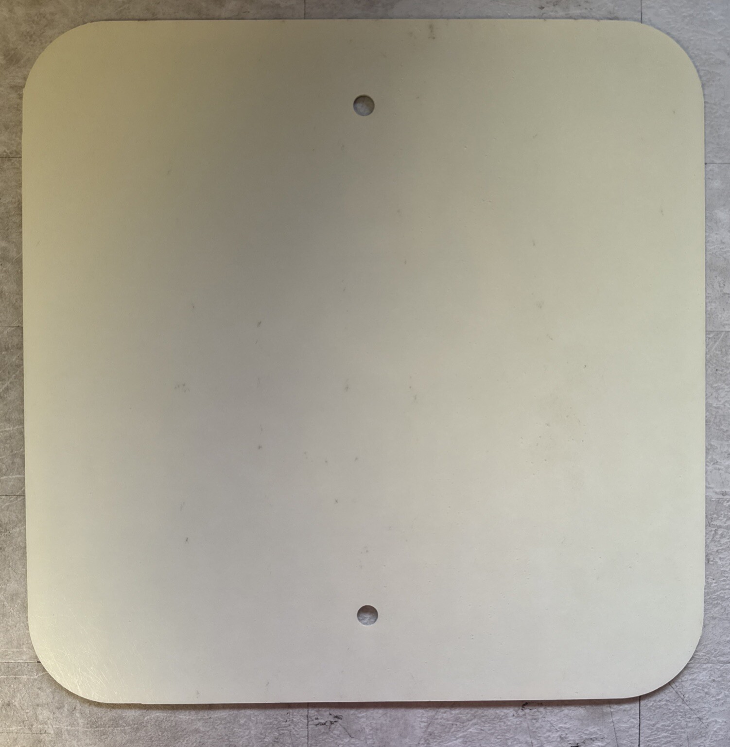 Pack of 2 NEW Brady 12&Prime; x 12&Prime; Square Fiberglass Handicapped Parking Signs 91333