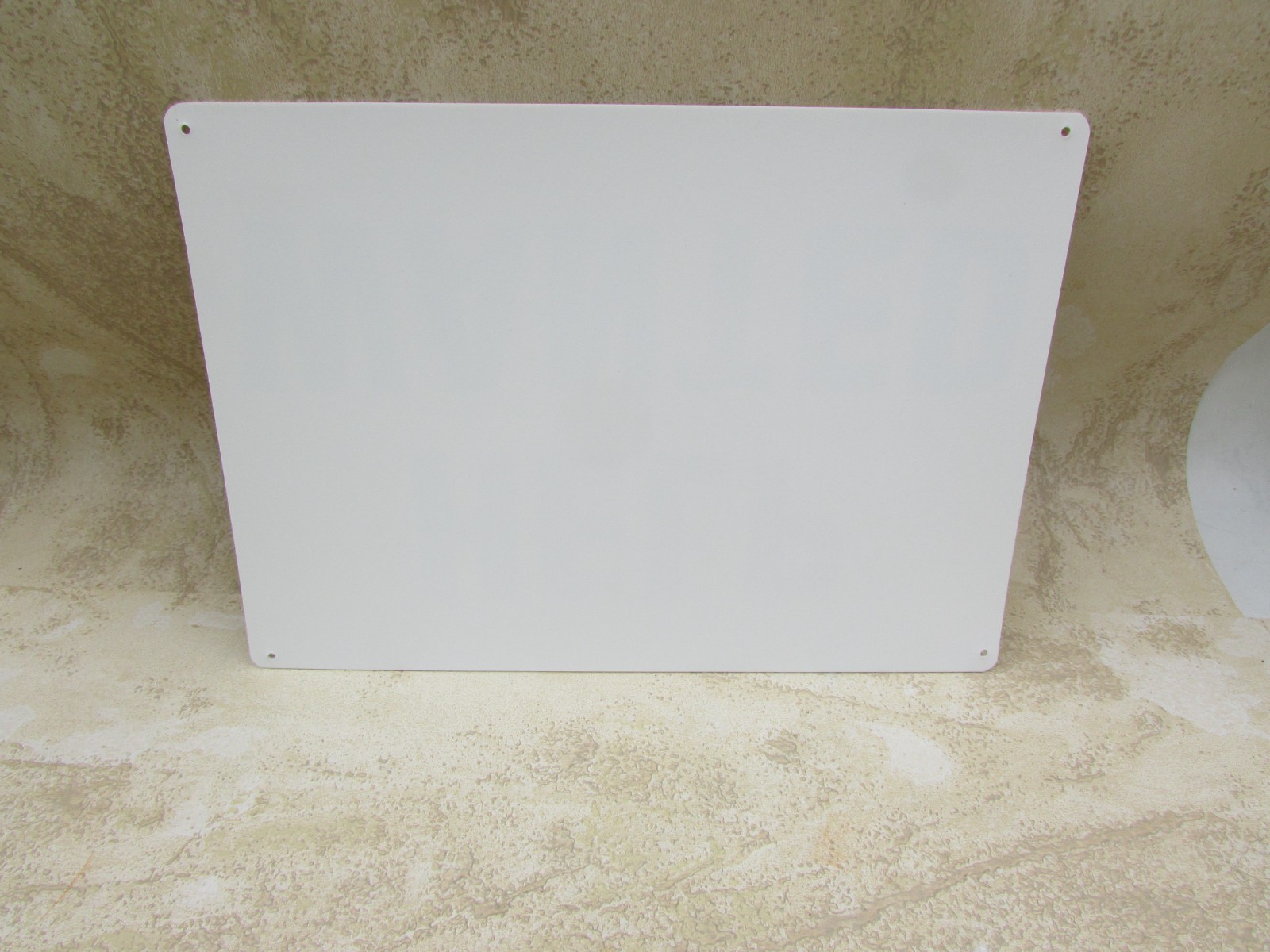 2 PACK « Help Wanted » Sign, Sturdy .055 Thick Plastic, Pre-Drilled Holes 10&Prime; X 7&Prime;