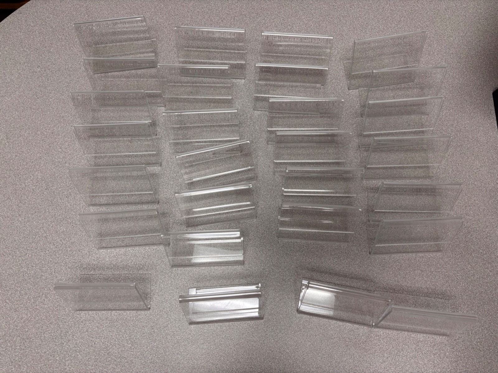 28 PCS Mini Sign Display Holder 3.5&Prime; x 2.75&Prime; L Shape Clear Acrylic