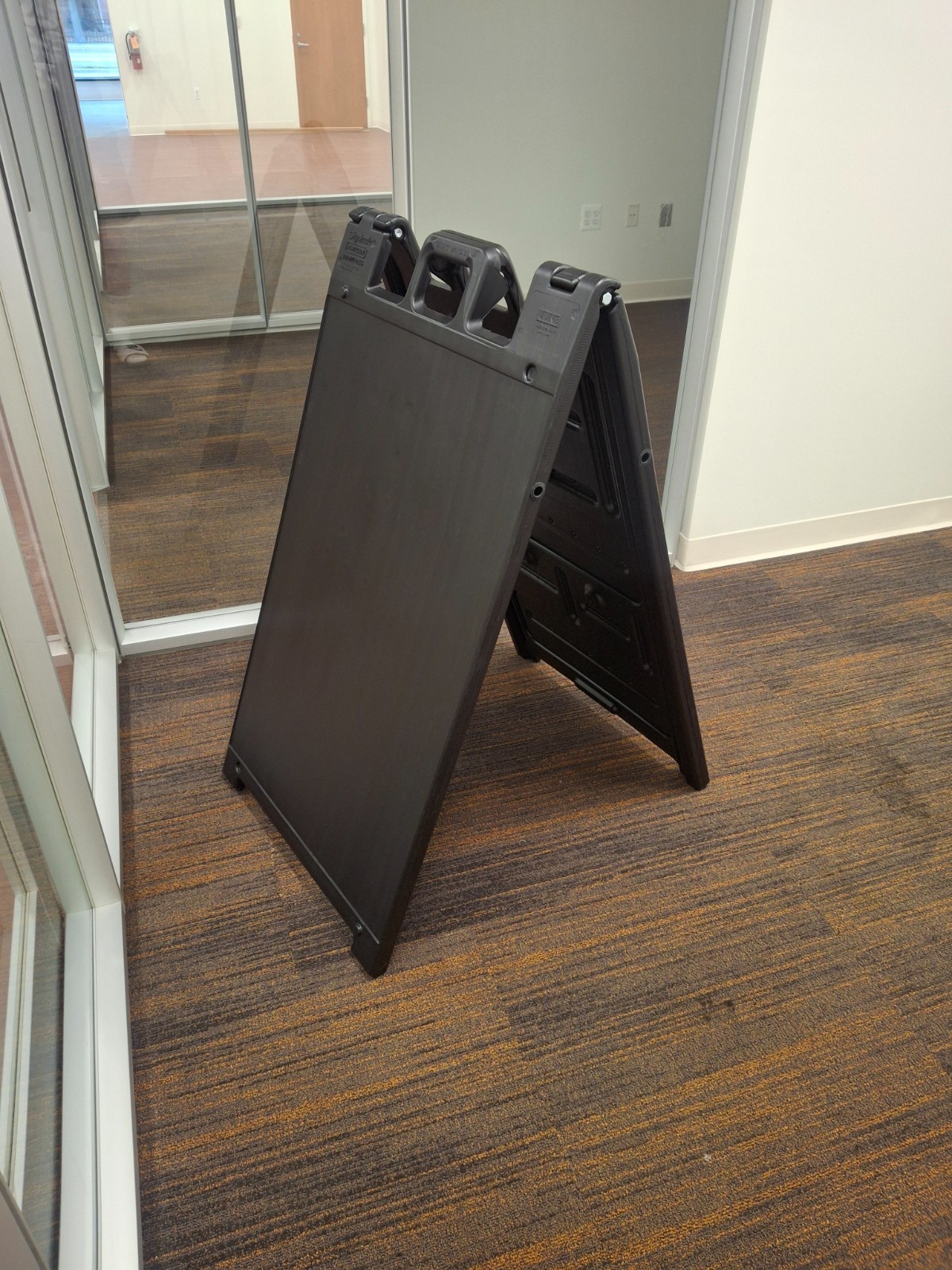 Plastic A-Frame Sign – Standard, 24 x 36&Prime;, Black (ULINE/SIGNACADE BRAND)