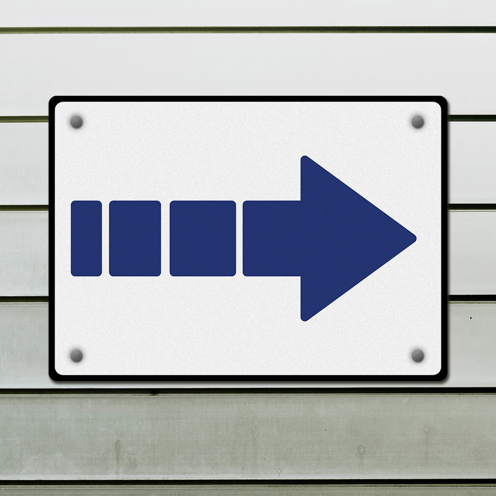 Horizontal Metal Sign Right Directional Acrylic Weatherproof Street Signage