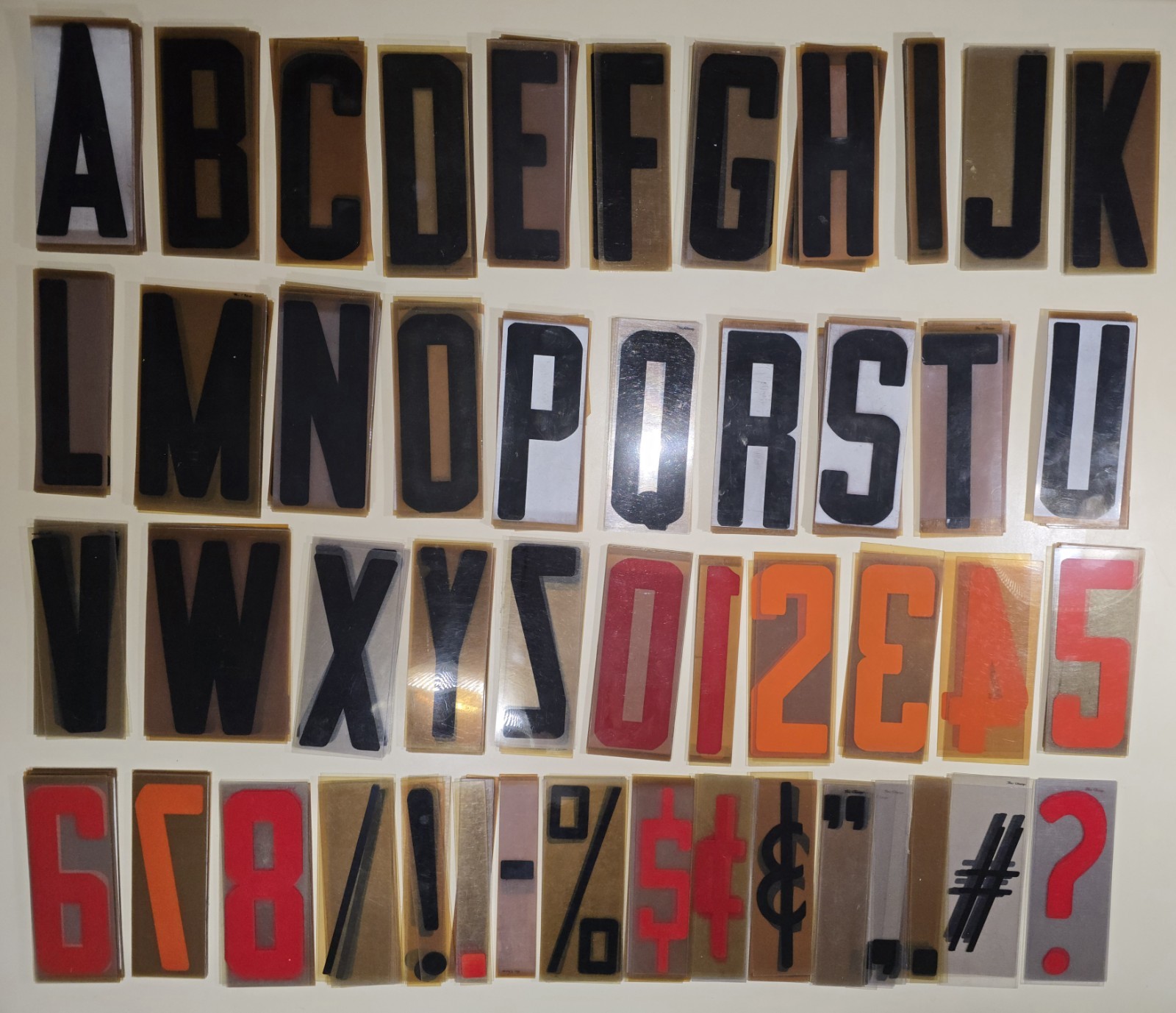8&Prime; On 8.75&Prime; Marquee Sign Letters Numbers Symbols – 422 Pc. Flex Change Plastic