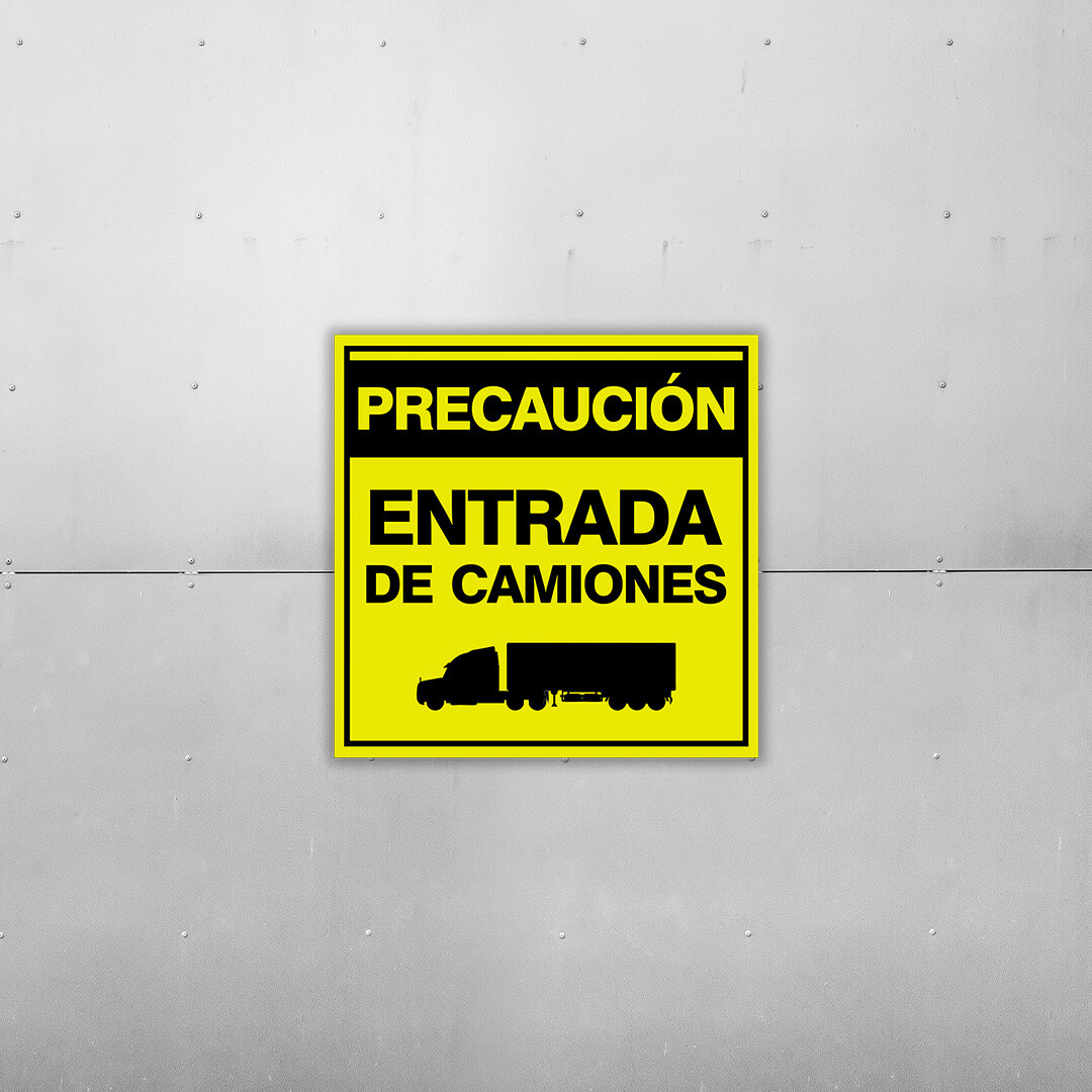 Square Plus Precaución Entrada De Camiones Wall or Door Sign | Spanish | Health