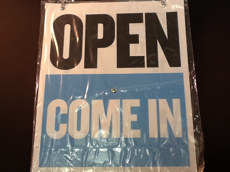 Open Closed Sign Chain 2 sided 9&Prime; X 7.5  » Store Hours One FREE SUCTION CUP