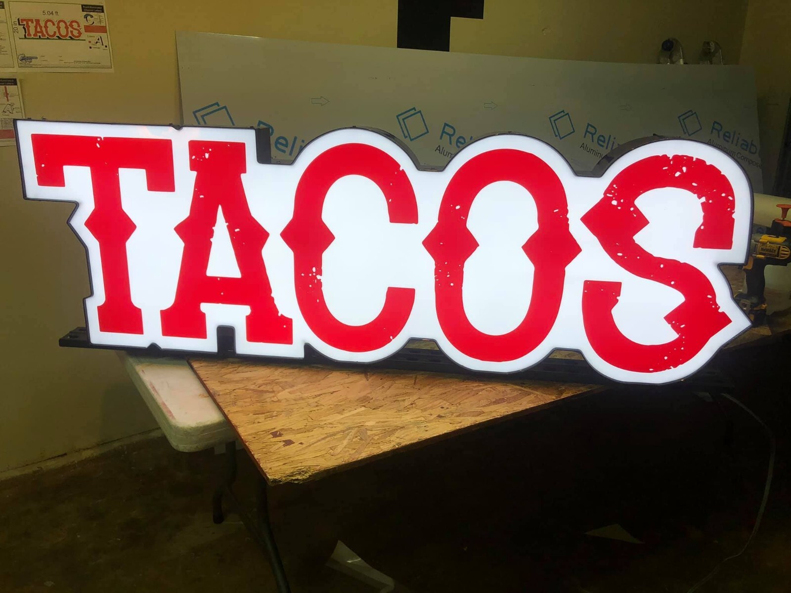 Custom Business Logo-LED Illuminated Cloud Signs