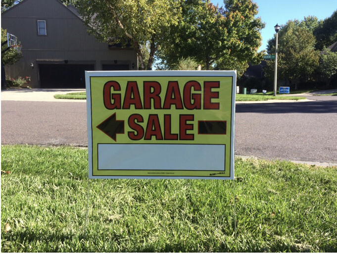 Garage Sale Sign with Metal U-Stake