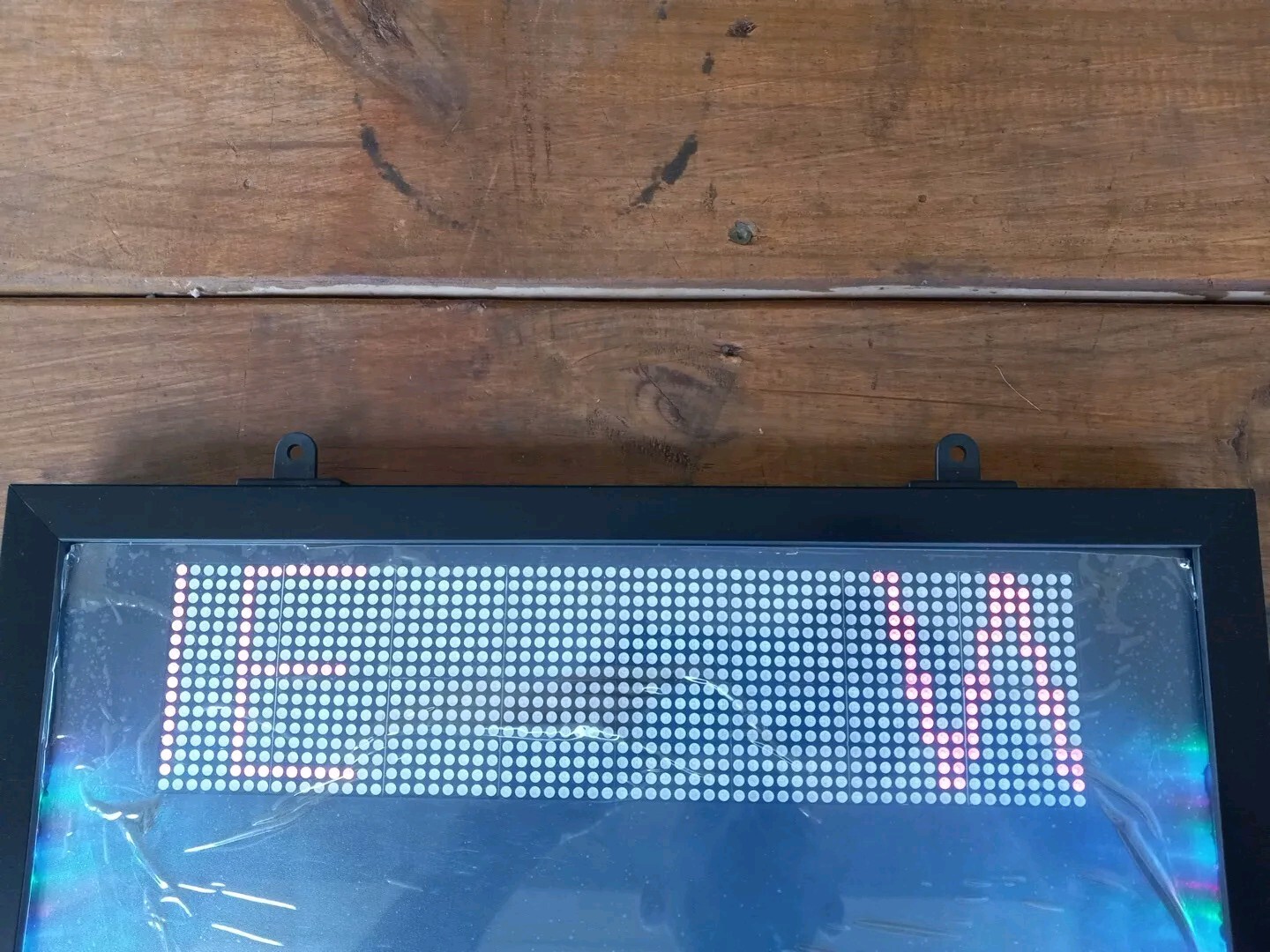 Scrolling Welcome Message Board 21×15