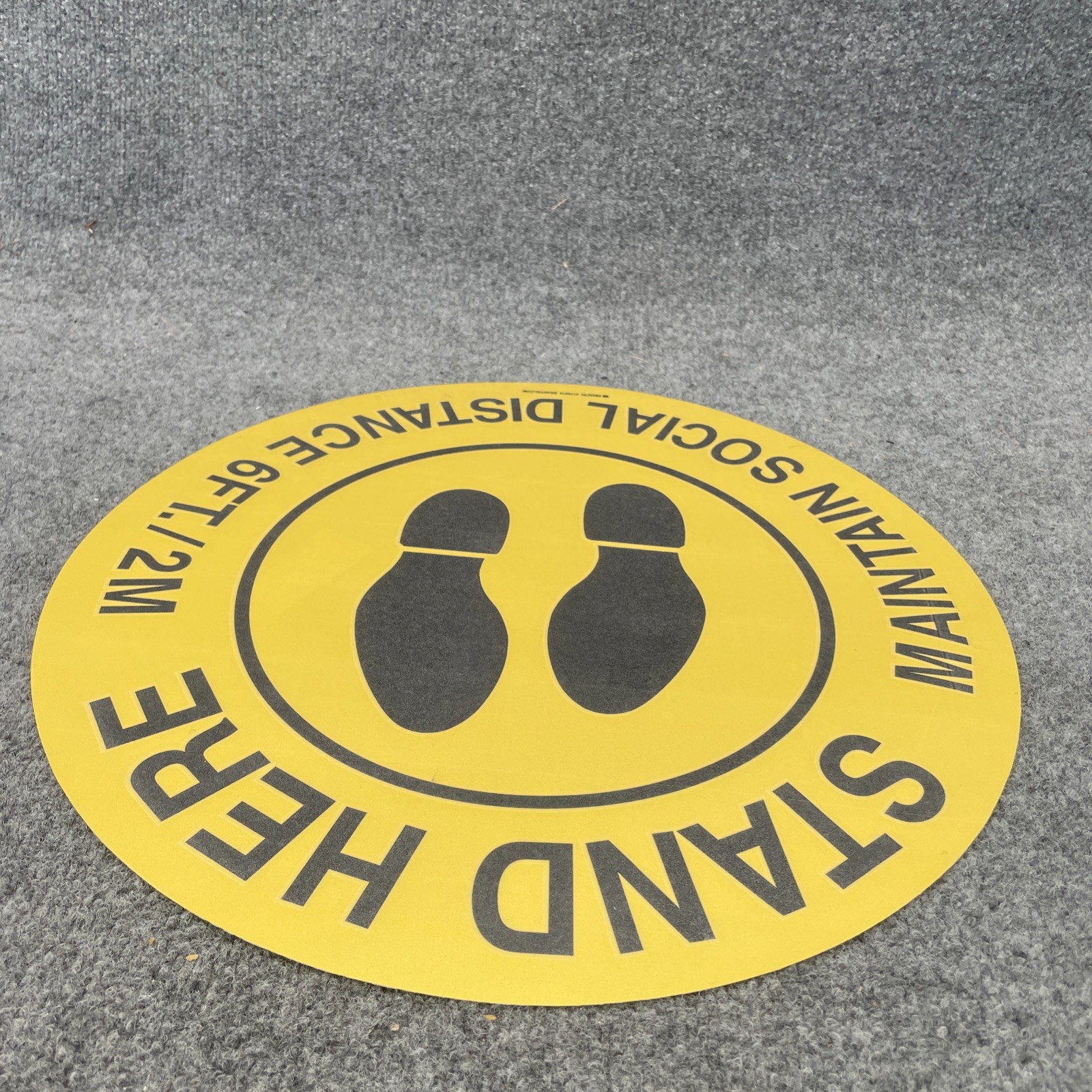 Lot Of 10 – Brady 170215 Maintain Social Distance 6Ft./2M Sign Black/Yellow New