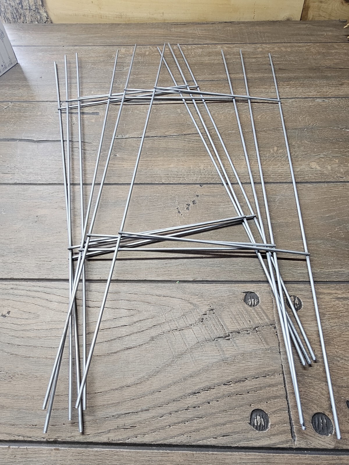 Sturdy Metal H Frame Wire Step Stakes for Yard Signs(10 x 30 inch)(Stakes Only)