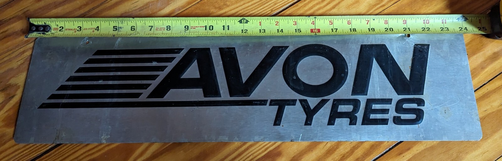 Vintage Original Avon Tyres Metal Advertising Workshop Garage Sign 24&Prime; X 6&Prime;