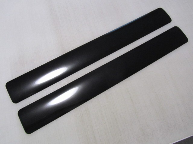 Blank Pair of BLACK Vehicle Magnetics 3&Prime;x24&Prime; Sign for Car Truck Van SUV
