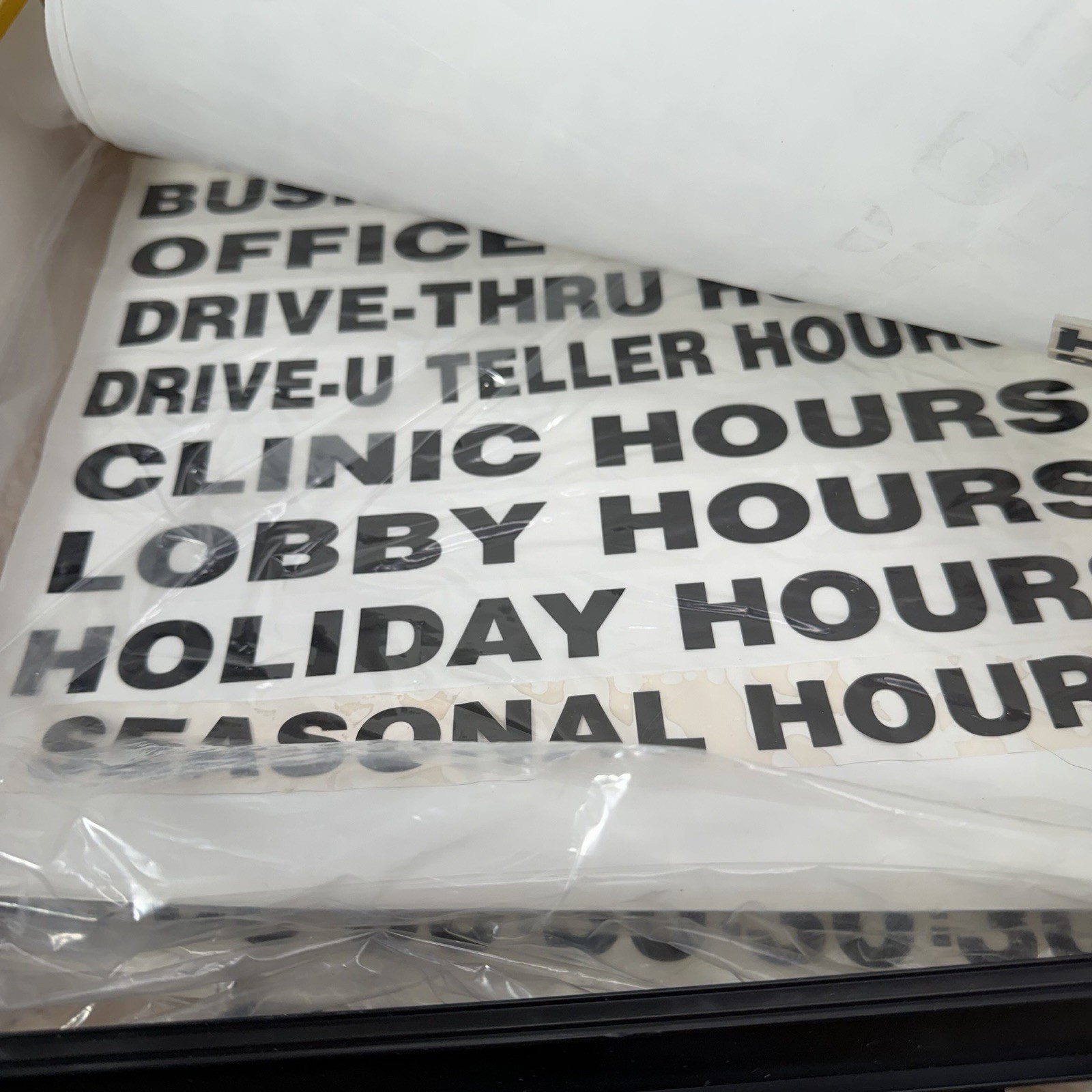 Newon LED Shatterproof Super Bright Lighted Business Hours Open Hanging Sign GUC
