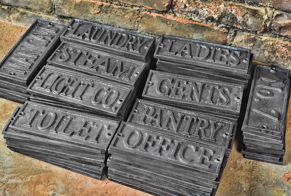 Door Plaque – Pantry – Cast Metal – Door Sign – Cast Plaque – Decor